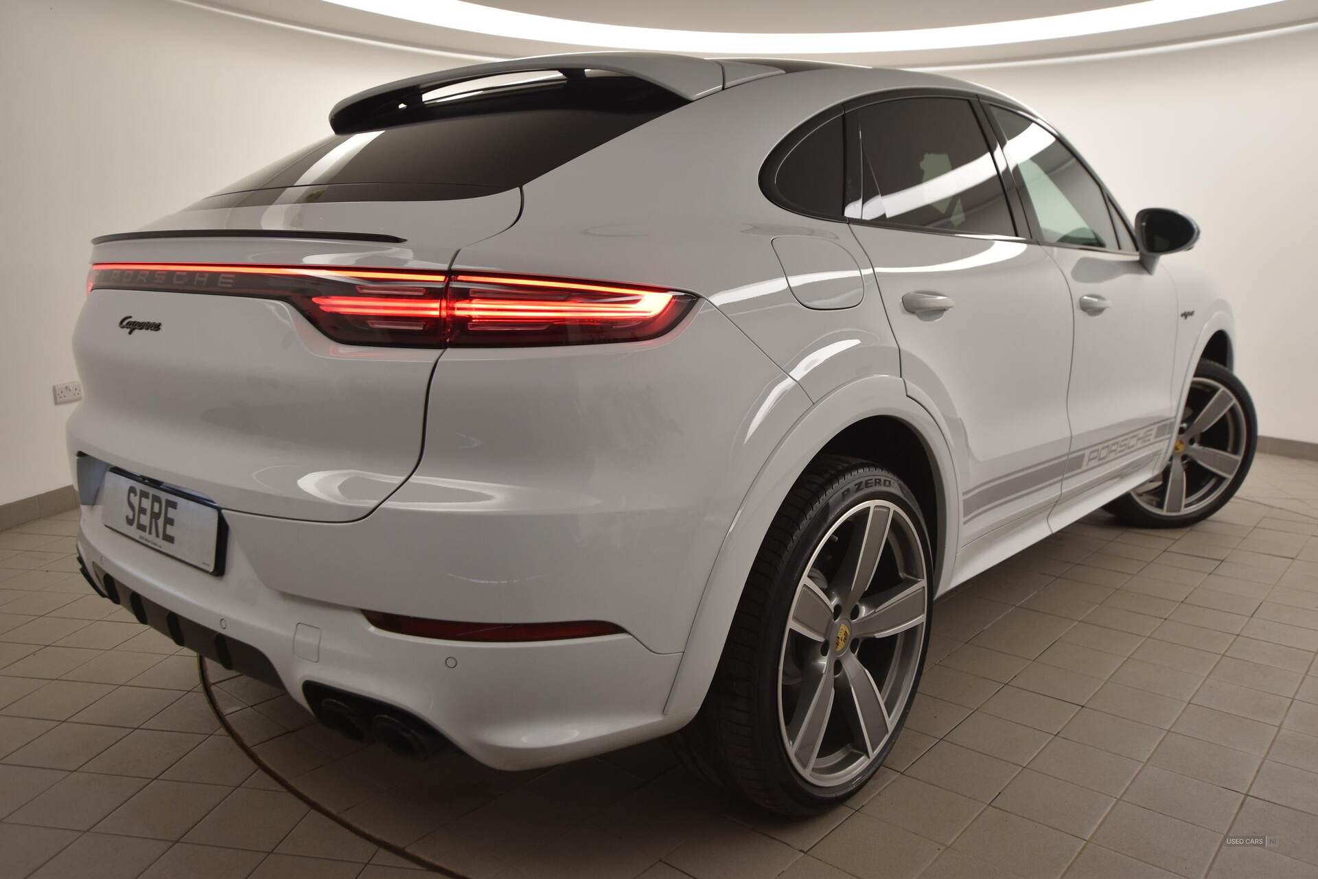  2023 Porsche Cayenne E-Hybrid Platinum Edition 5dr Tiptronic S