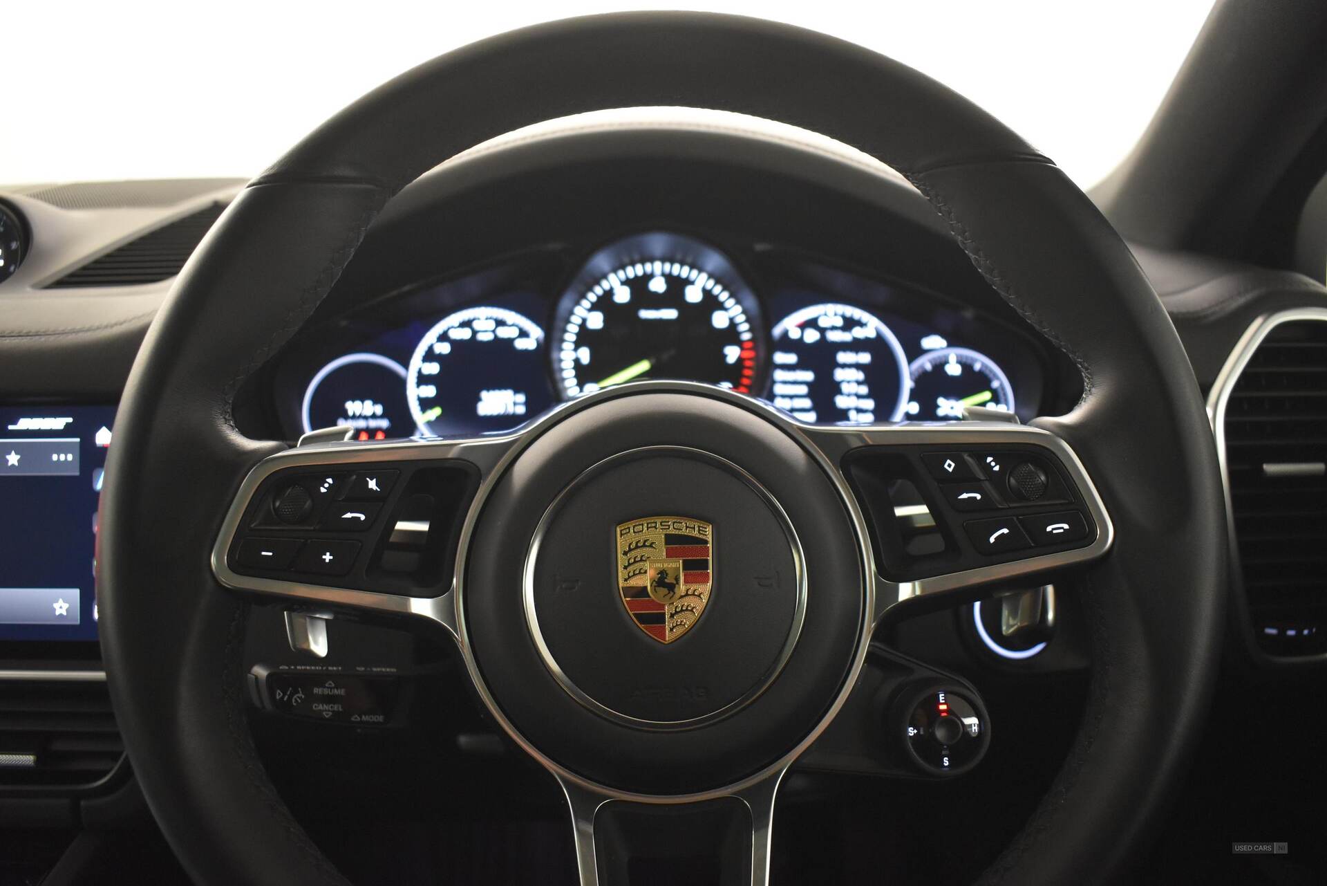  2023 Porsche Cayenne E-Hybrid Platinum Edition 5dr Tiptronic S