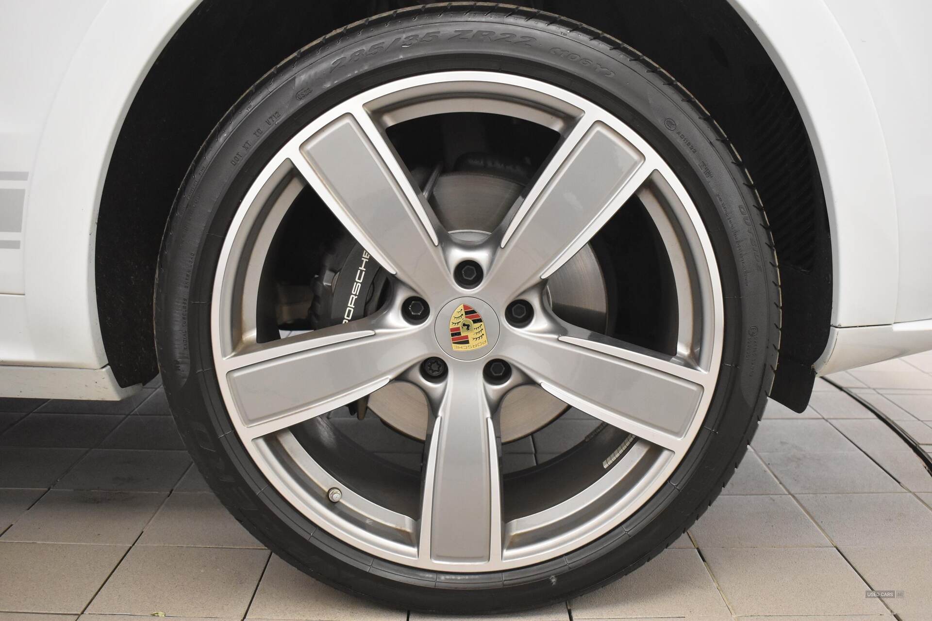 2023 Porsche Cayenne E-Hybrid Platinum Edition 5dr Tiptronic S
