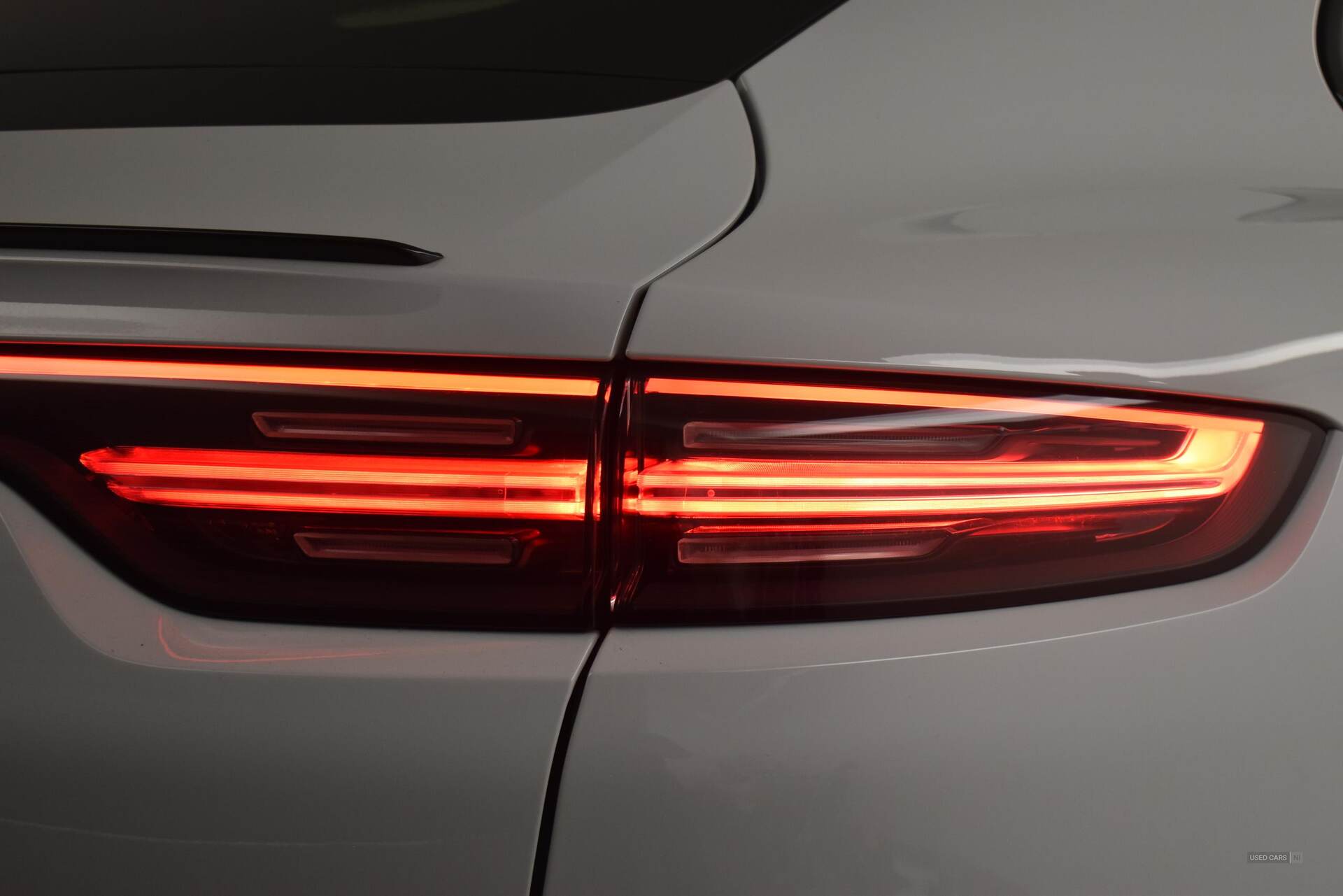  2023 Porsche Cayenne E-Hybrid Platinum Edition 5dr Tiptronic S