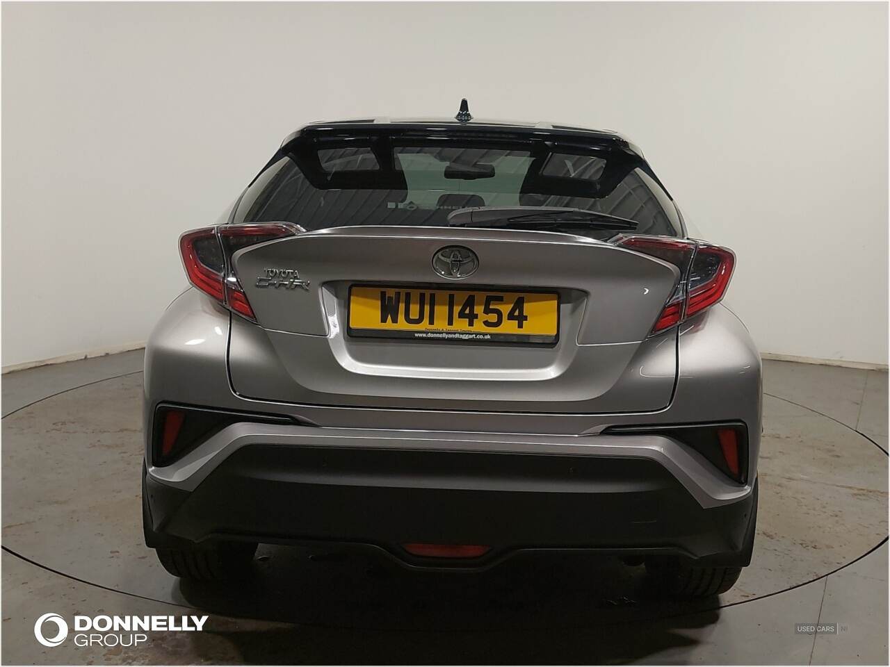 Jan 2017 Toyota C-HR 1.2T Dynamic 5dr
