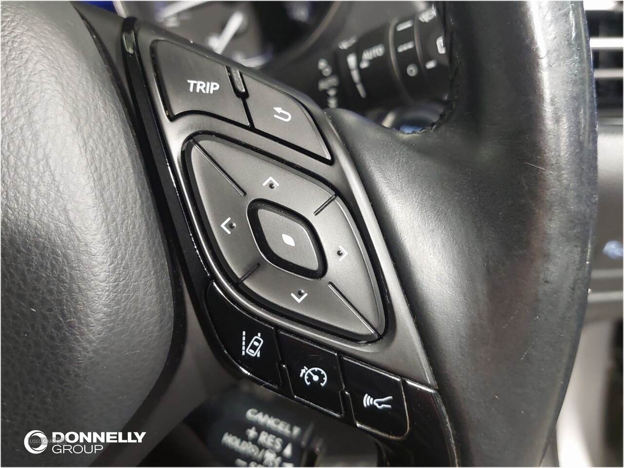 Jan 2017 Toyota C-HR 1.2T Dynamic 5dr