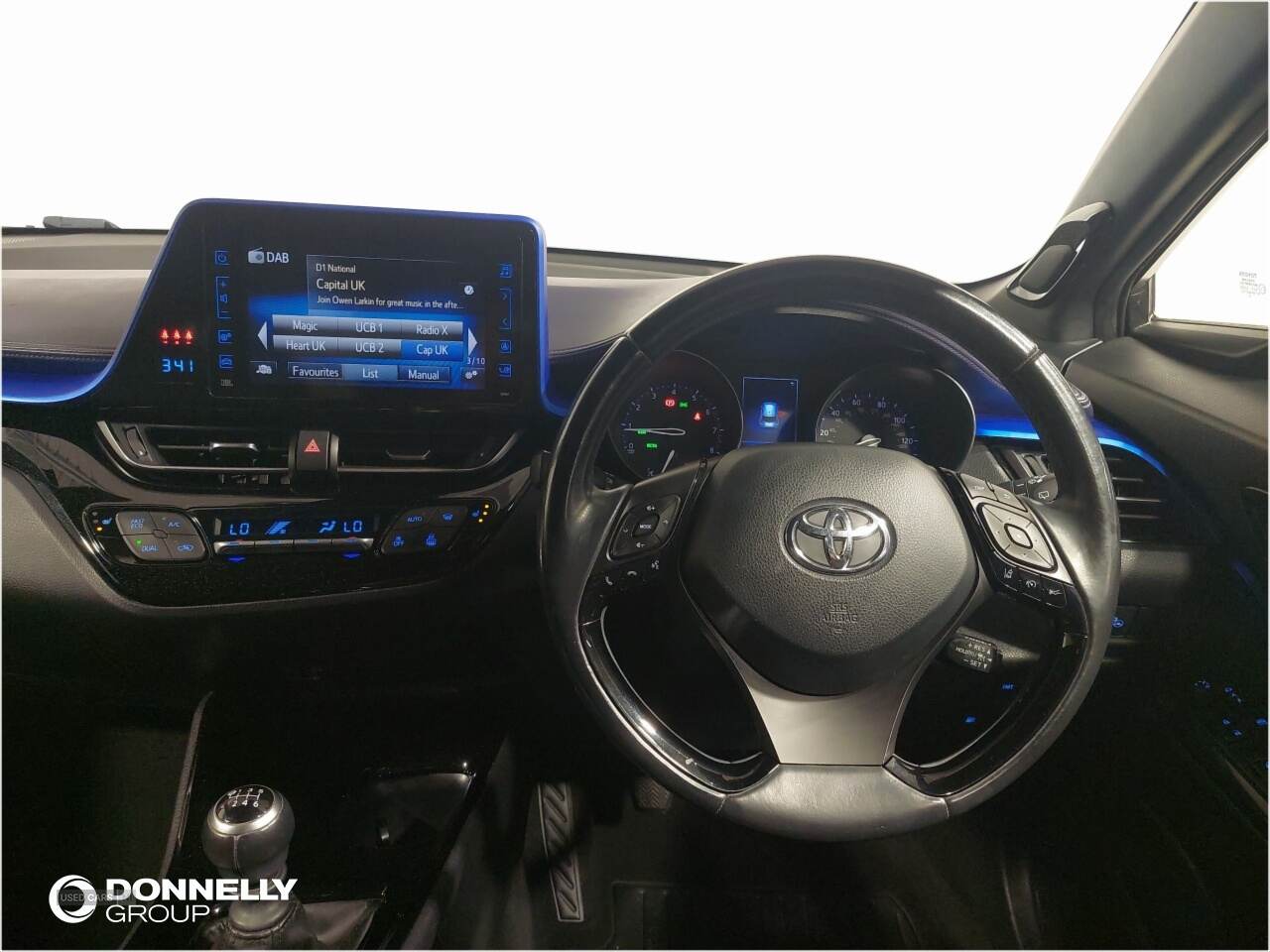 Jan 2017 Toyota C-HR 1.2T Dynamic 5dr