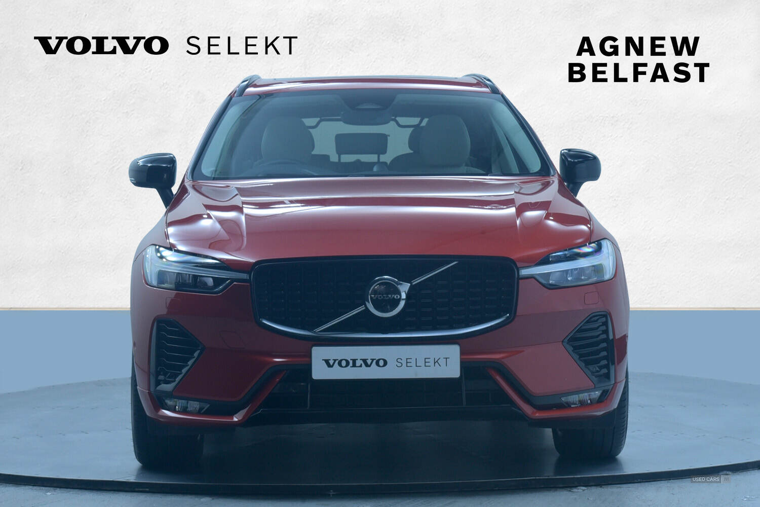 Dec 2022 Volvo XC60 2.0 B5P Ultimate Dark 5dr AWD Geartronic
