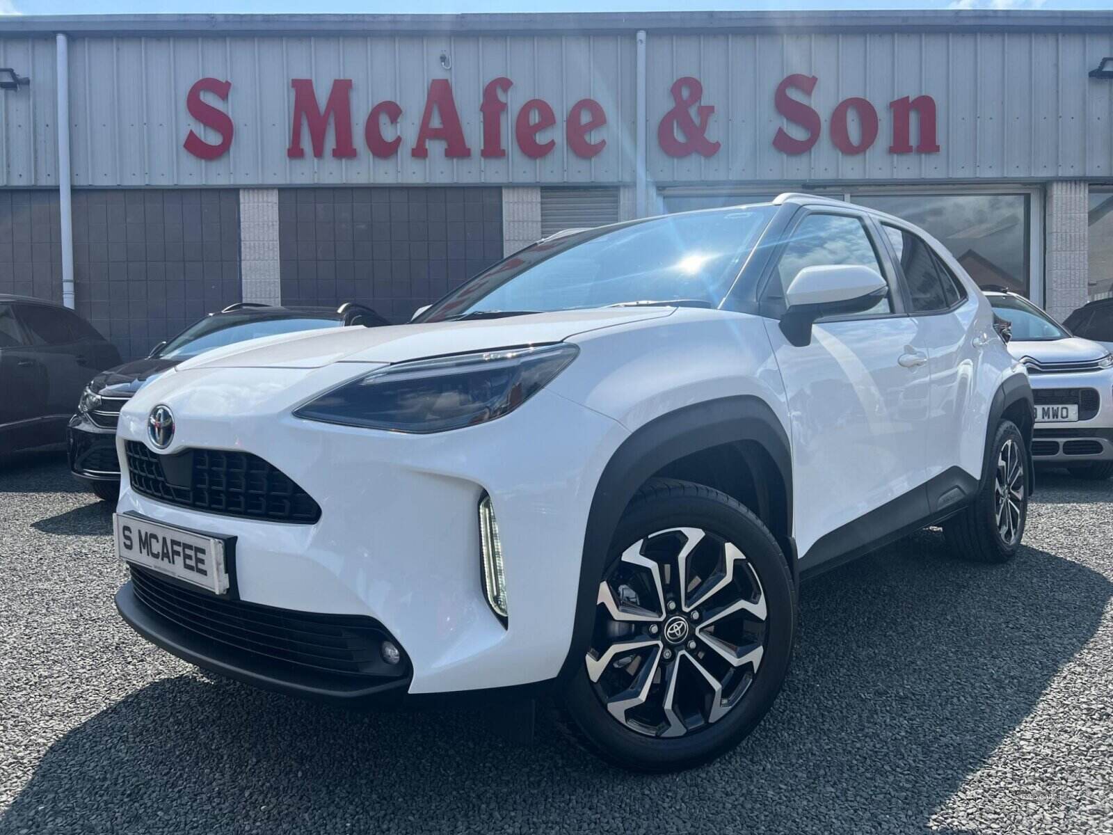 Jan 2022 Toyota Yaris Cross 1.5 Hybrid Design 5dr CVT
