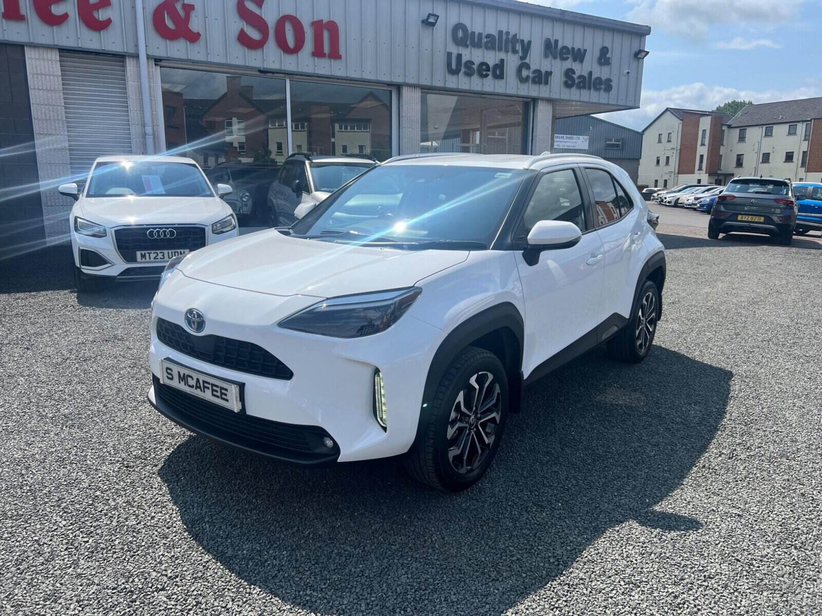 Jan 2022 Toyota Yaris Cross 1.5 Hybrid Design 5dr CVT