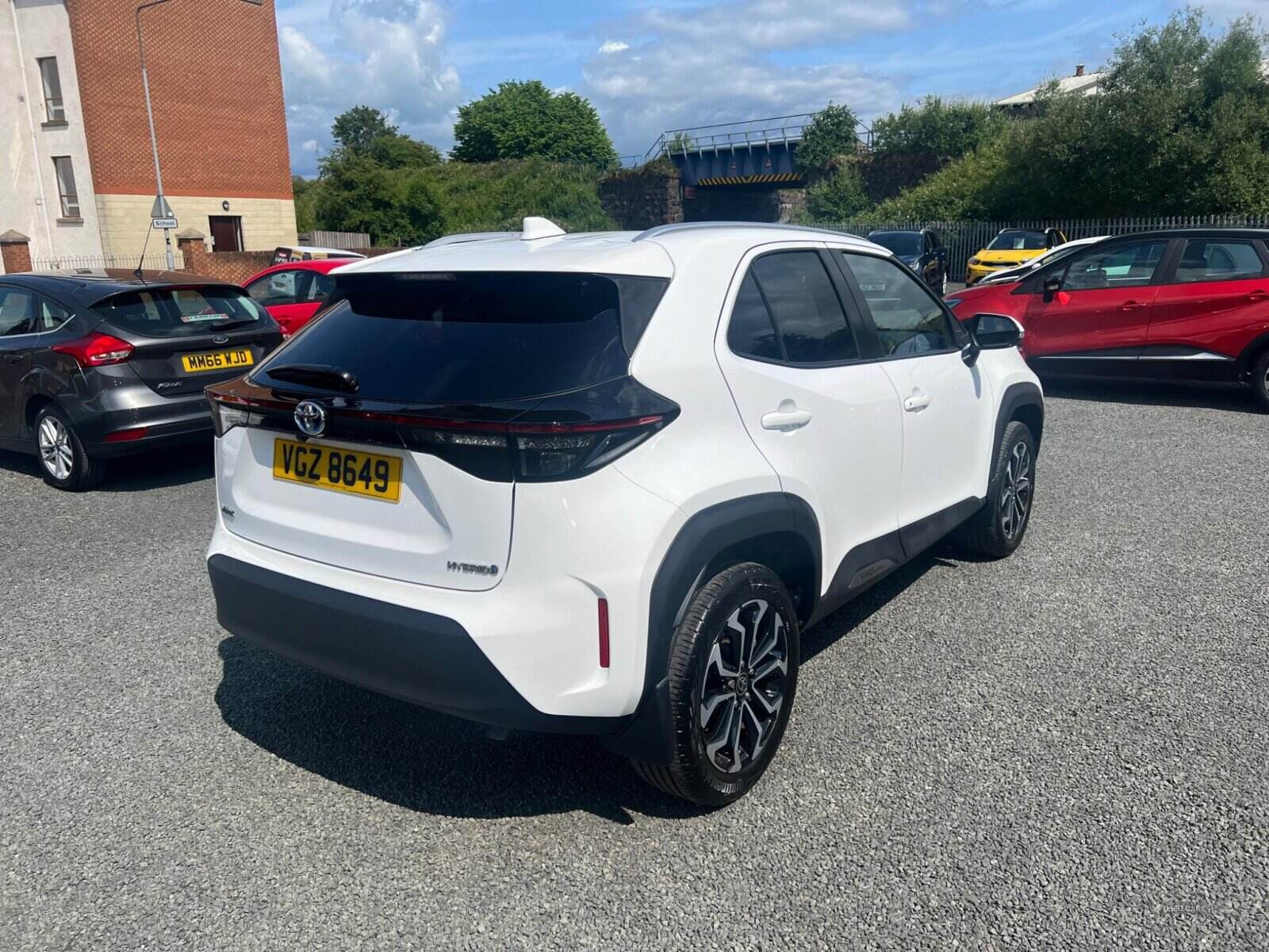 Jan 2022 Toyota Yaris Cross 1.5 Hybrid Design 5dr CVT