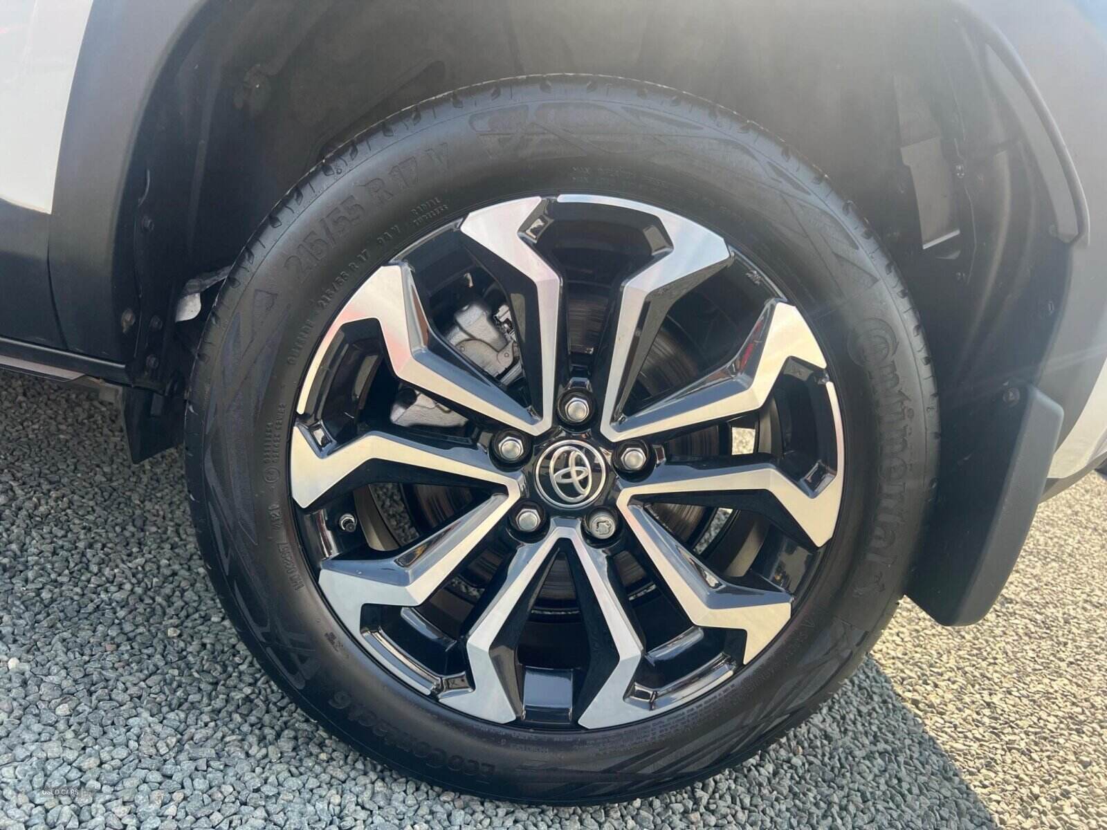 Jan 2022 Toyota Yaris Cross 1.5 Hybrid Design 5dr CVT