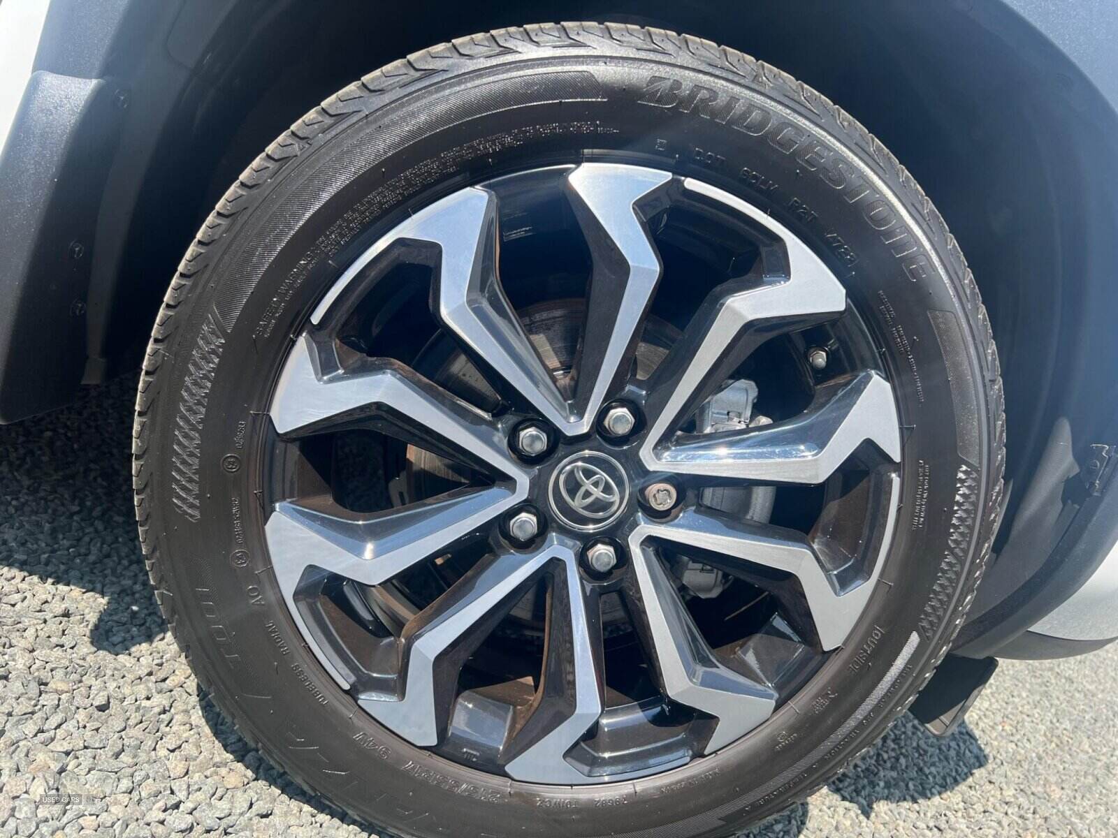 Jan 2022 Toyota Yaris Cross 1.5 Hybrid Design 5dr CVT