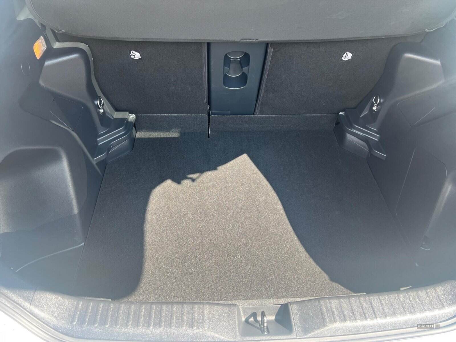 Jan 2022 Toyota Yaris Cross 1.5 Hybrid Design 5dr CVT