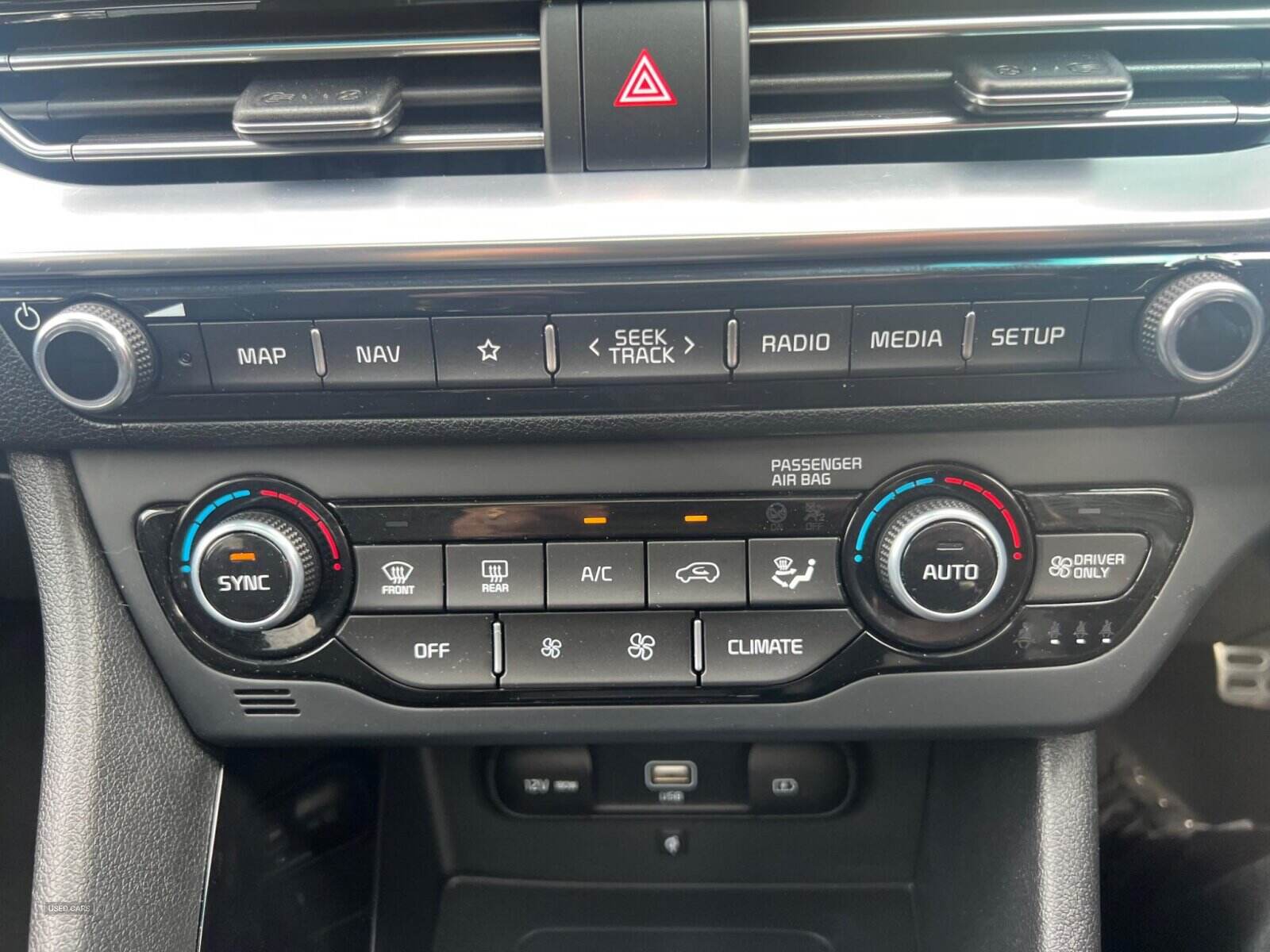Jun 2021 Kia Niro 1.6 GDi Hybrid 4 5dr DCT
