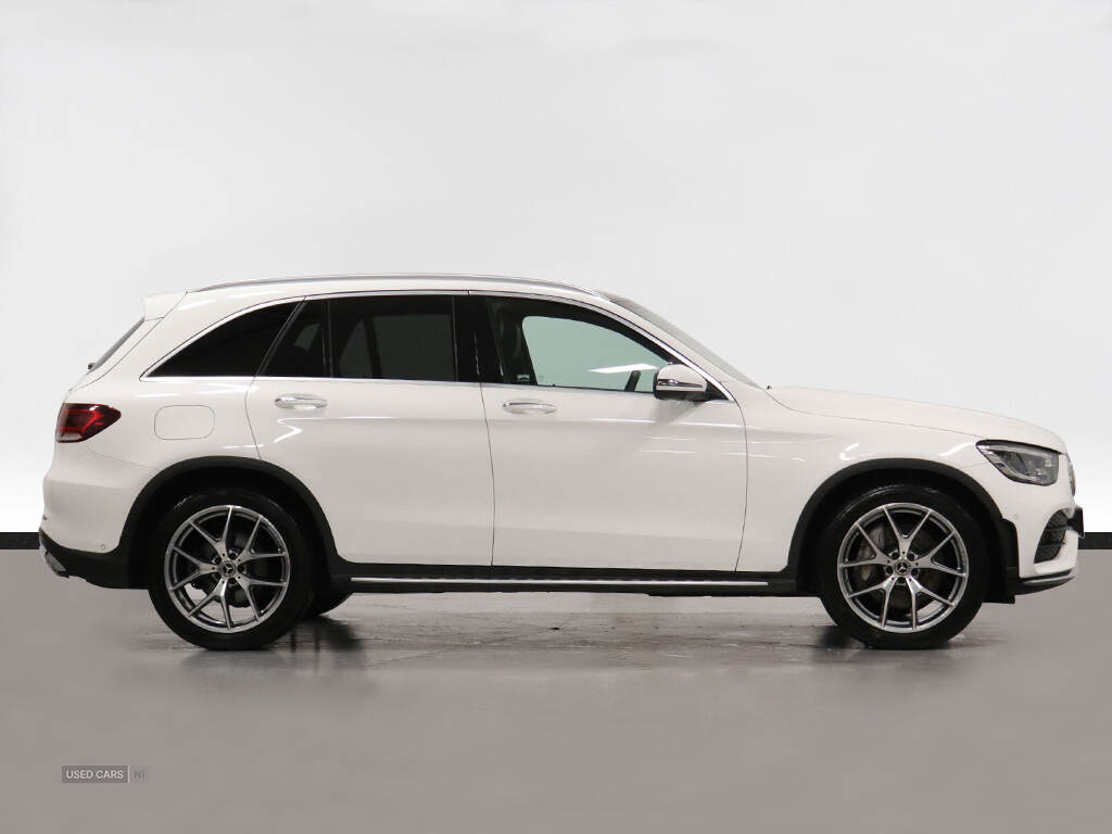 May 2020 Mercedes-Benz GLC GLC 300d 4Matic AMG Line Premium Pls 5dr 9G-Tronic