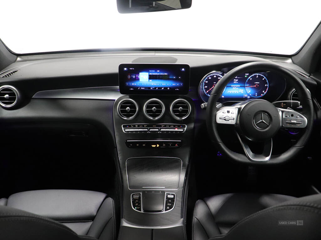 May 2020 Mercedes-Benz GLC GLC 300d 4Matic AMG Line Premium Pls 5dr 9G-Tronic