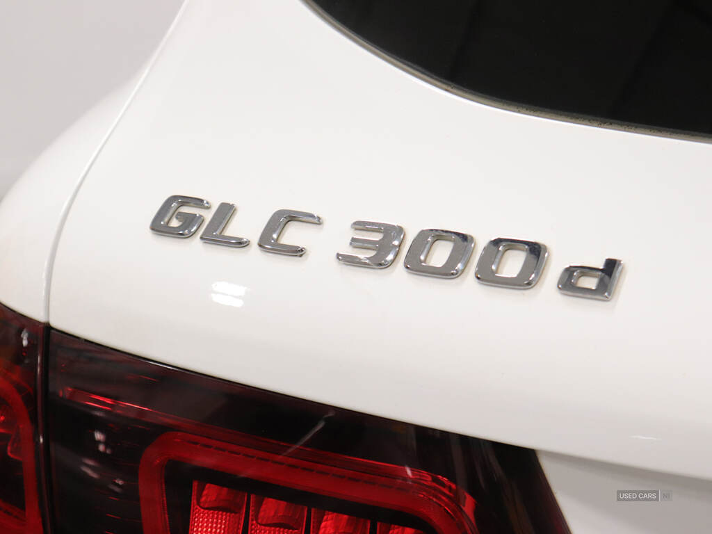 May 2020 Mercedes-Benz GLC GLC 300d 4Matic AMG Line Premium Pls 5dr 9G-Tronic