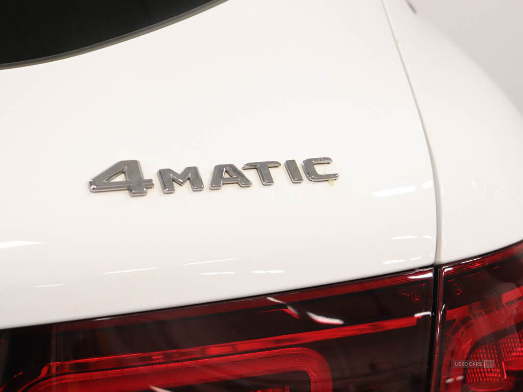 May 2020 Mercedes-Benz GLC GLC 300d 4Matic AMG Line Premium Pls 5dr 9G-Tronic