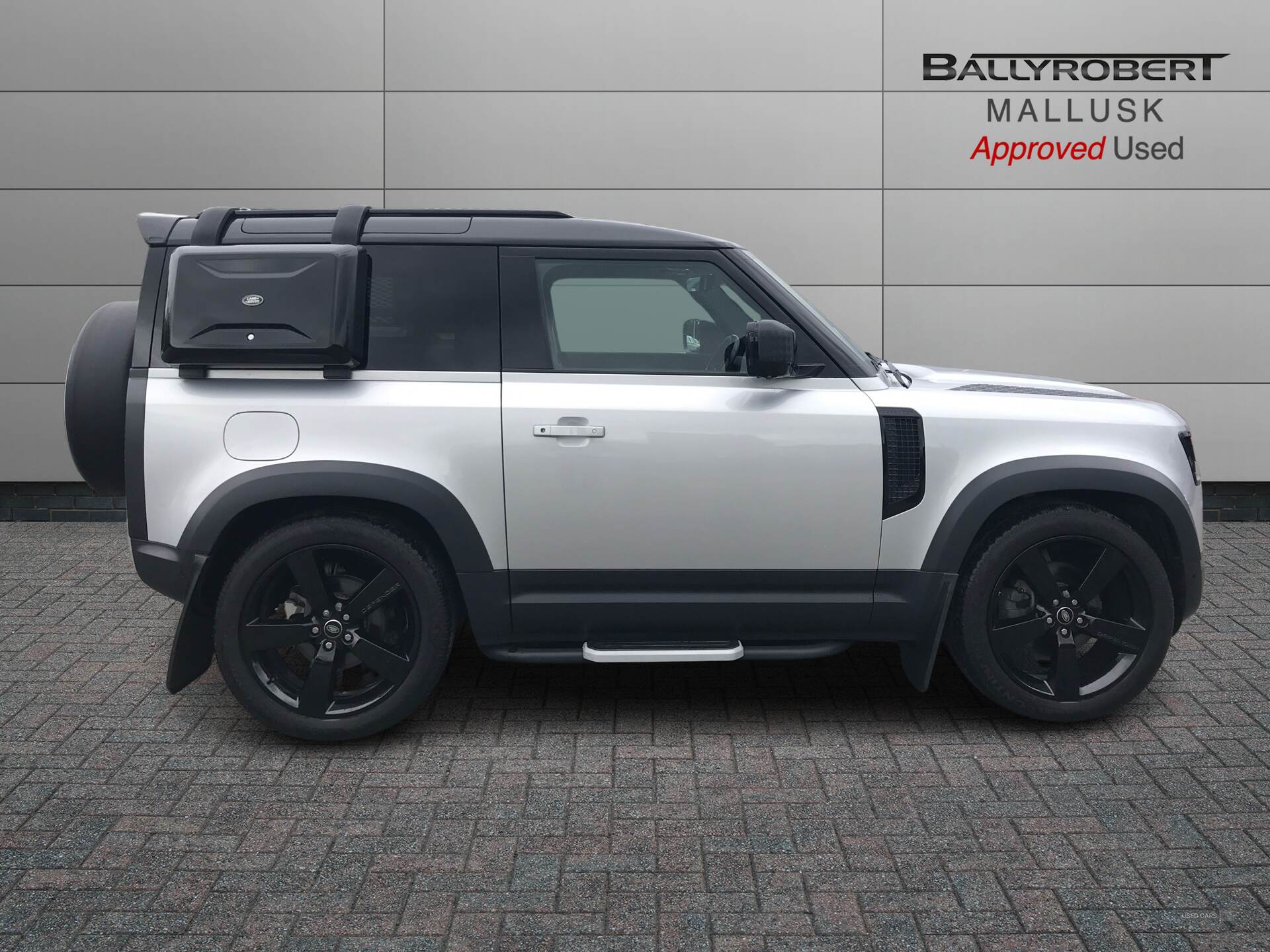 Apr 2021 Land Rover Defender 3.0 D250 First Edition 90 3dr Auto [6 Seat]