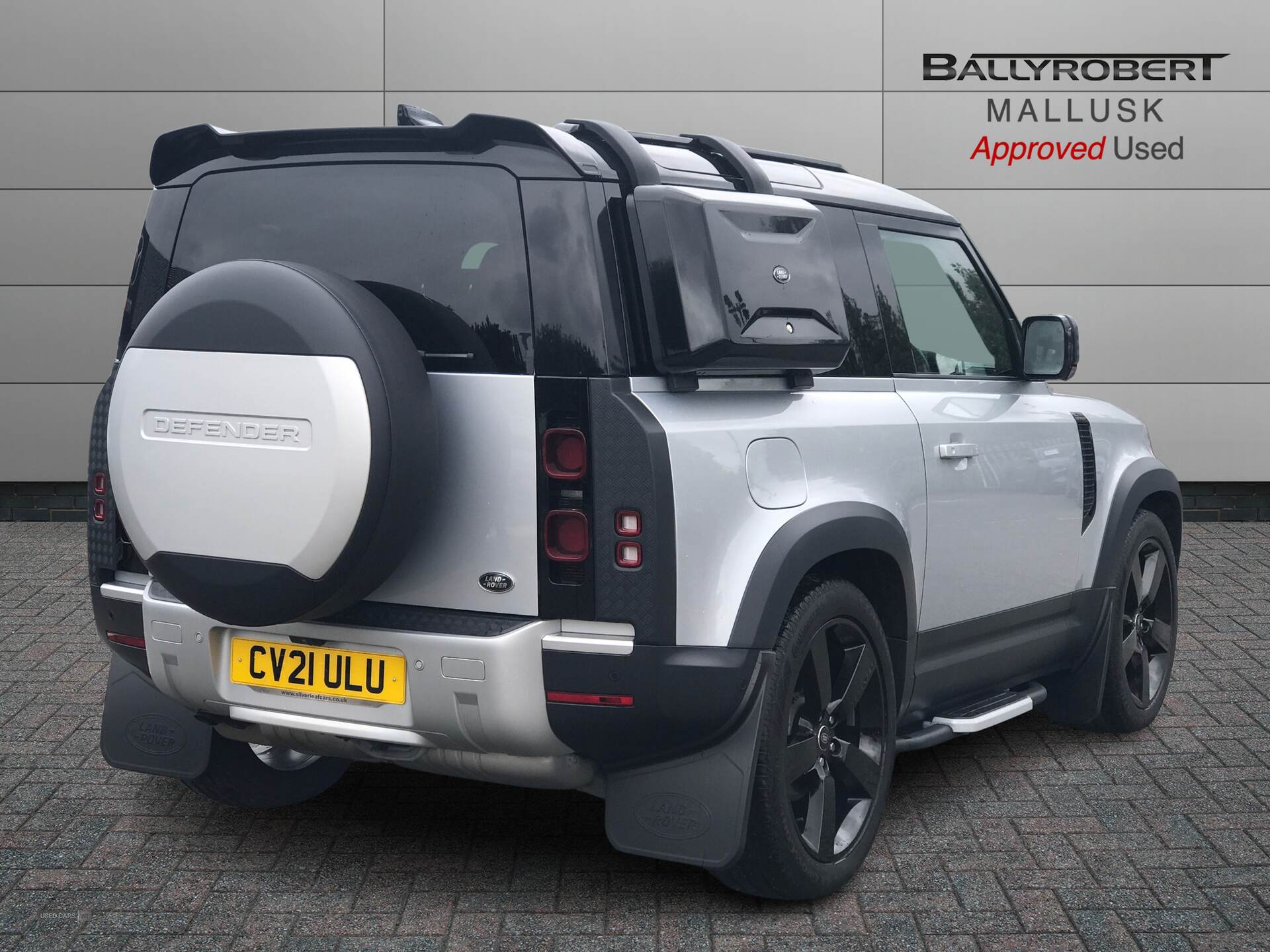 Apr 2021 Land Rover Defender 3.0 D250 First Edition 90 3dr Auto [6 Seat]
