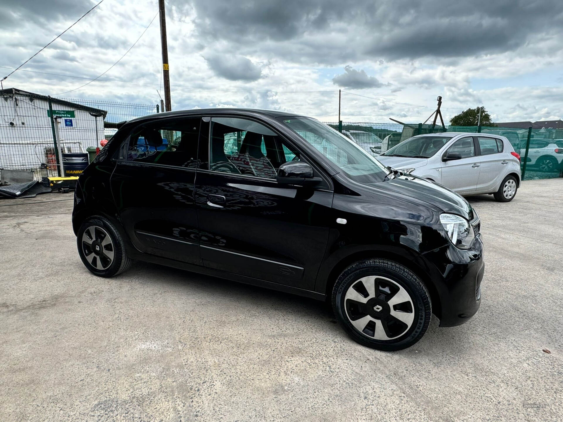 Jul 2015 Renault Twingo 1.0 SCE Play 5dr