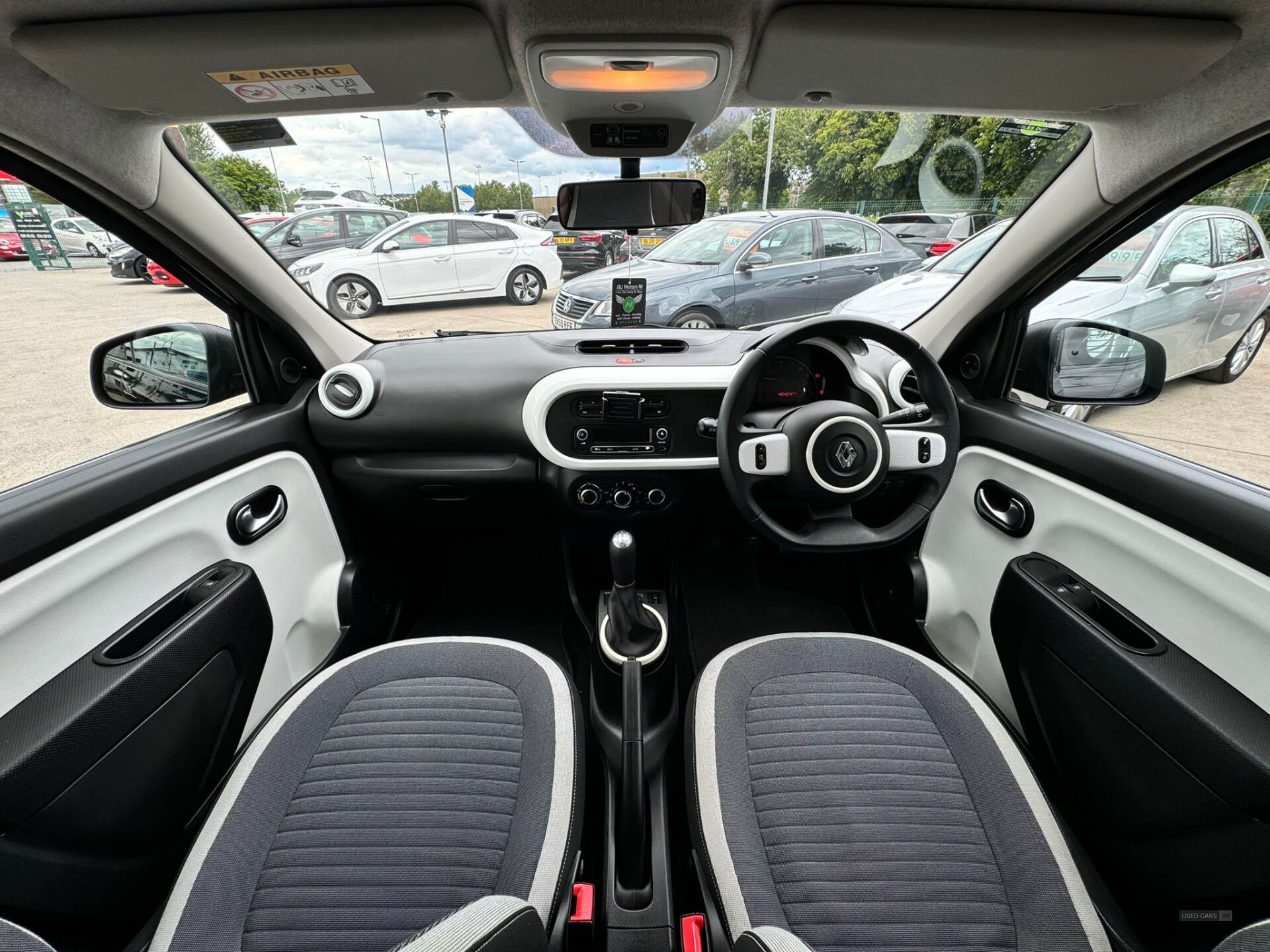 Jul 2015 Renault Twingo 1.0 SCE Play 5dr