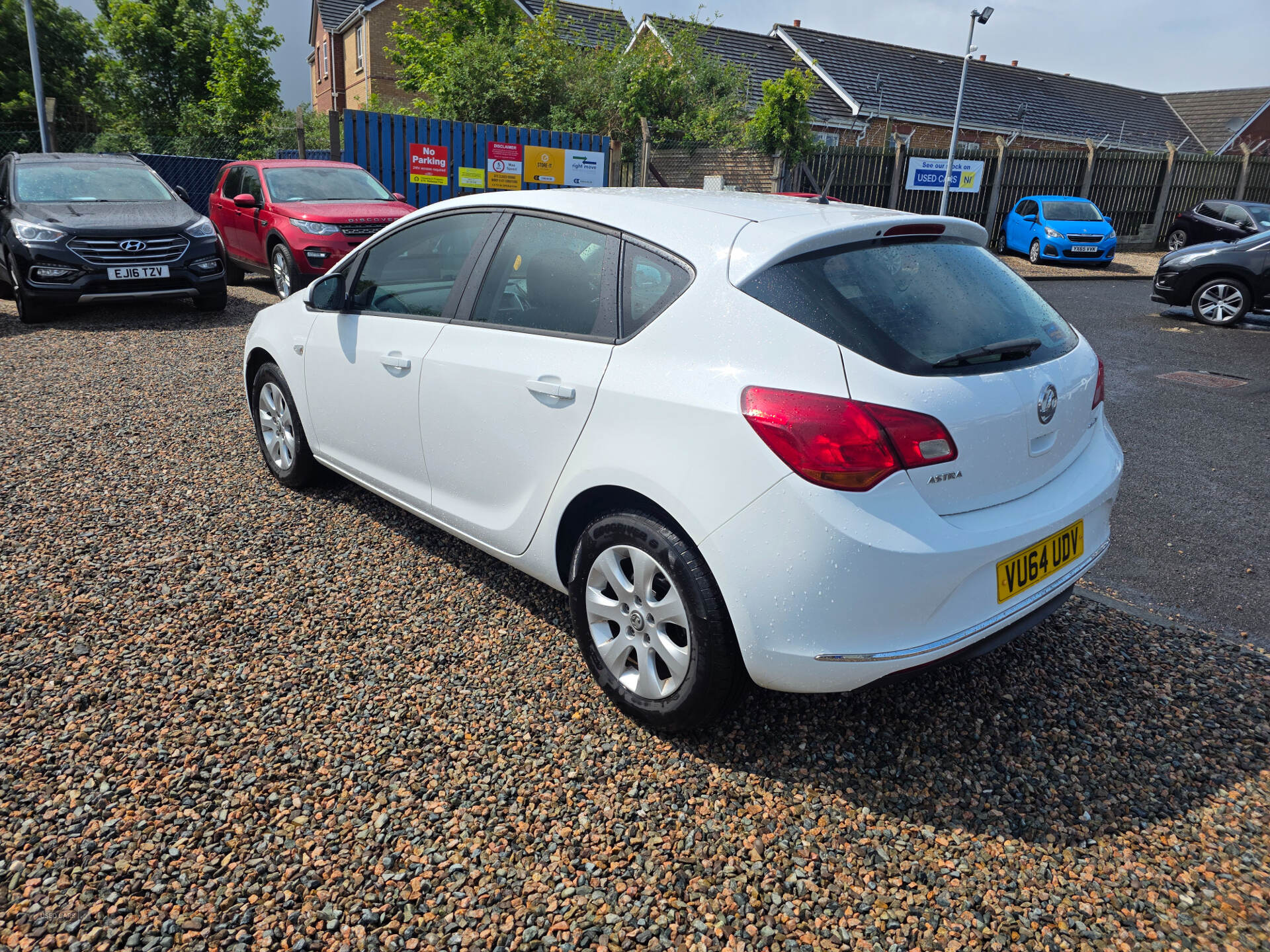 Jan 2015 Vauxhall Astra 1.6 CDTi 16V ecoFLEX Design 5dr