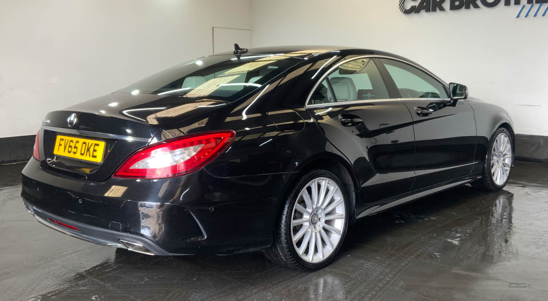 Dec 2015 Mercedes CLS-Class CLS 350d AMG Line 4dr 9G-Tronic