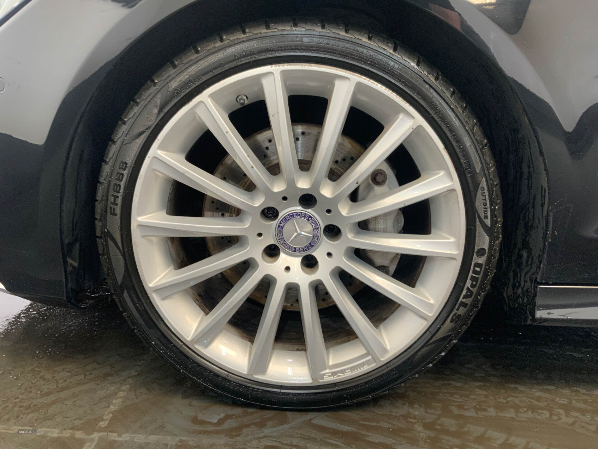 Dec 2015 Mercedes CLS-Class CLS 350d AMG Line 4dr 9G-Tronic