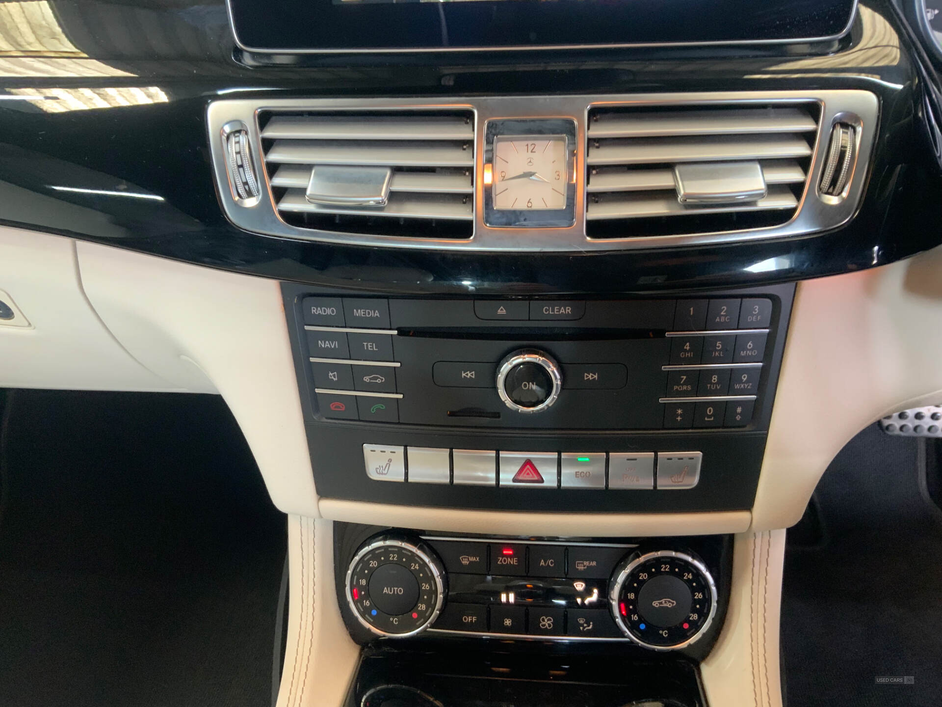Dec 2015 Mercedes CLS-Class CLS 350d AMG Line 4dr 9G-Tronic