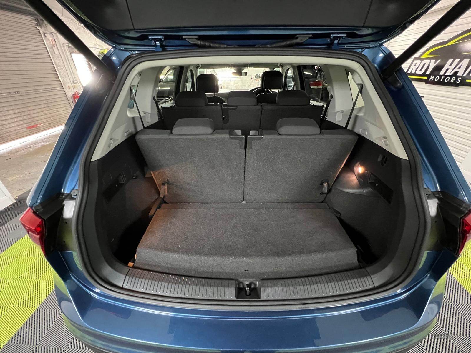 May 2018 Volkswagen Tiguan Allspace 2.0 TDI SE Nav 5dr