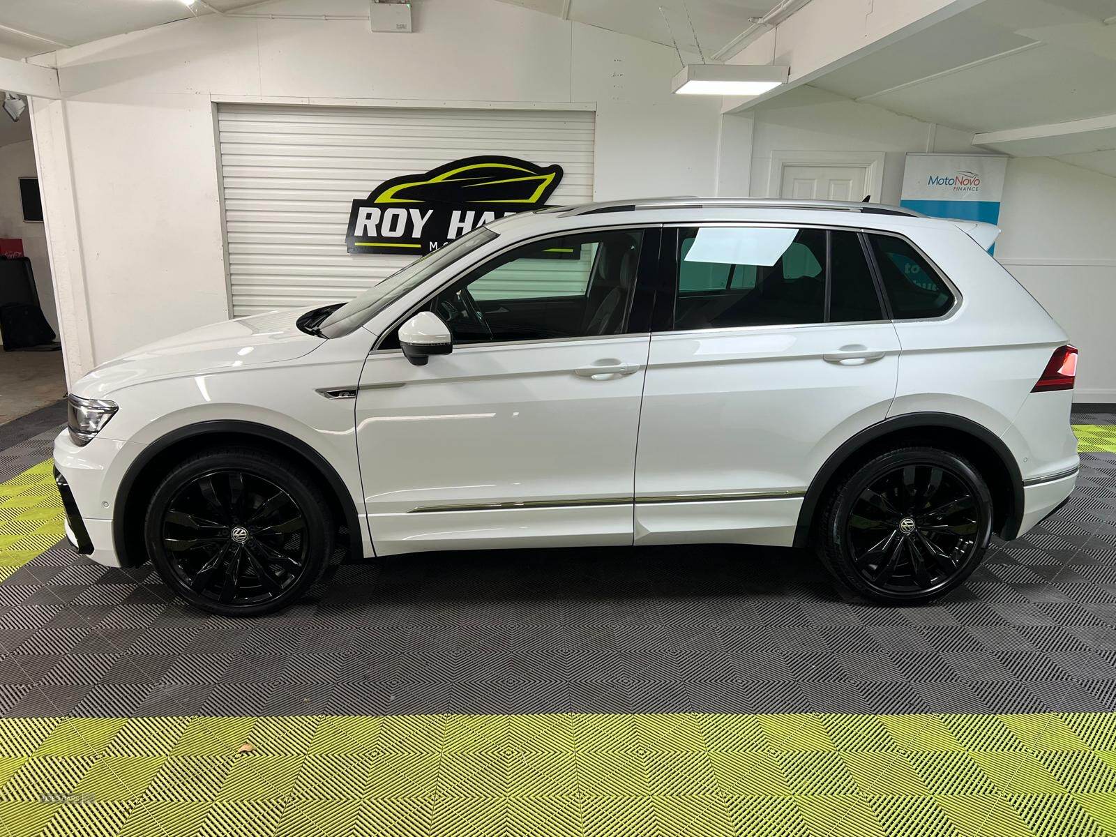 Jan 2020 Volkswagen Tiguan 2.0 TDi 150 4Motion R-Line Tech 5dr DSG