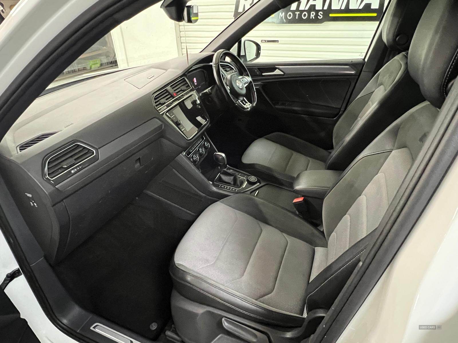 Jan 2020 Volkswagen Tiguan 2.0 TDi 150 4Motion R-Line Tech 5dr DSG