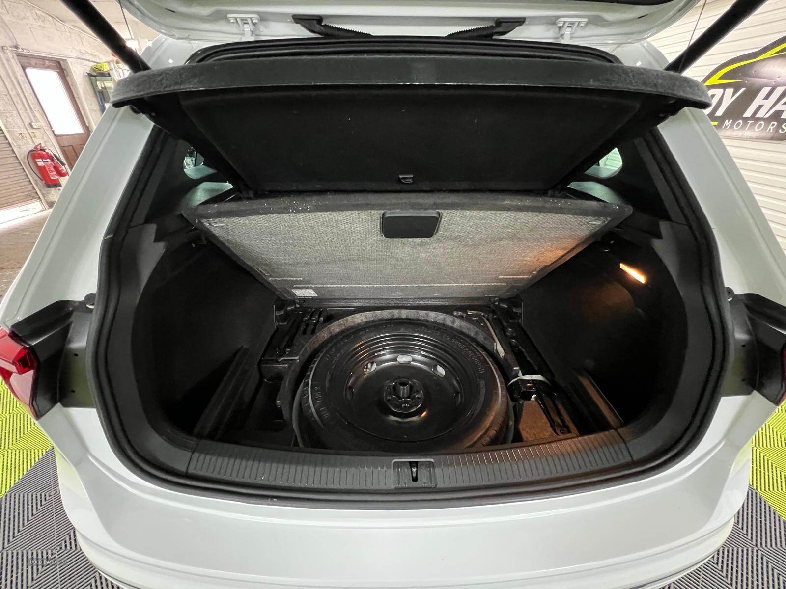 Jan 2020 Volkswagen Tiguan 2.0 TDi 150 4Motion R-Line Tech 5dr DSG