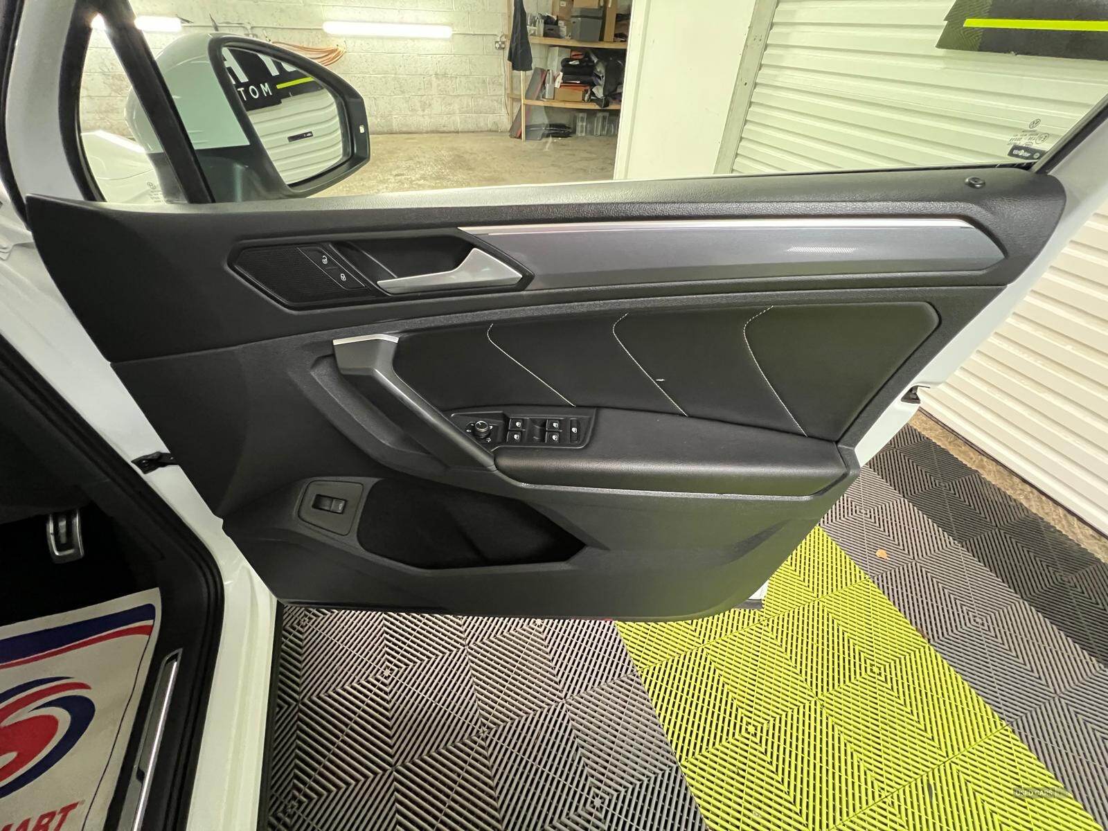 Jan 2020 Volkswagen Tiguan 2.0 TDi 150 4Motion R-Line Tech 5dr DSG
