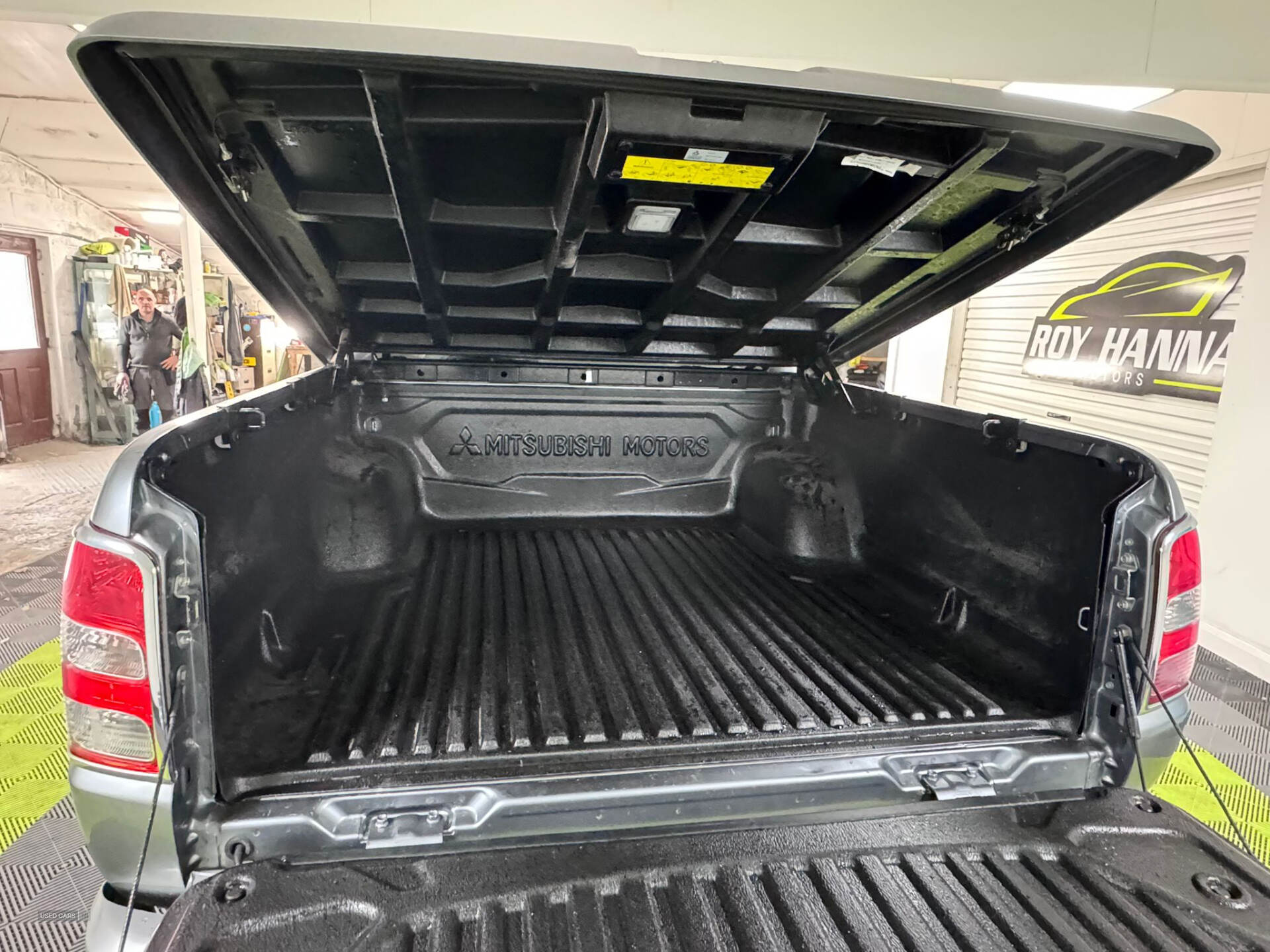 Mar 2018 Mitsubishi L200 Double Cab DI-D 178 Barbarian 4WD Auto