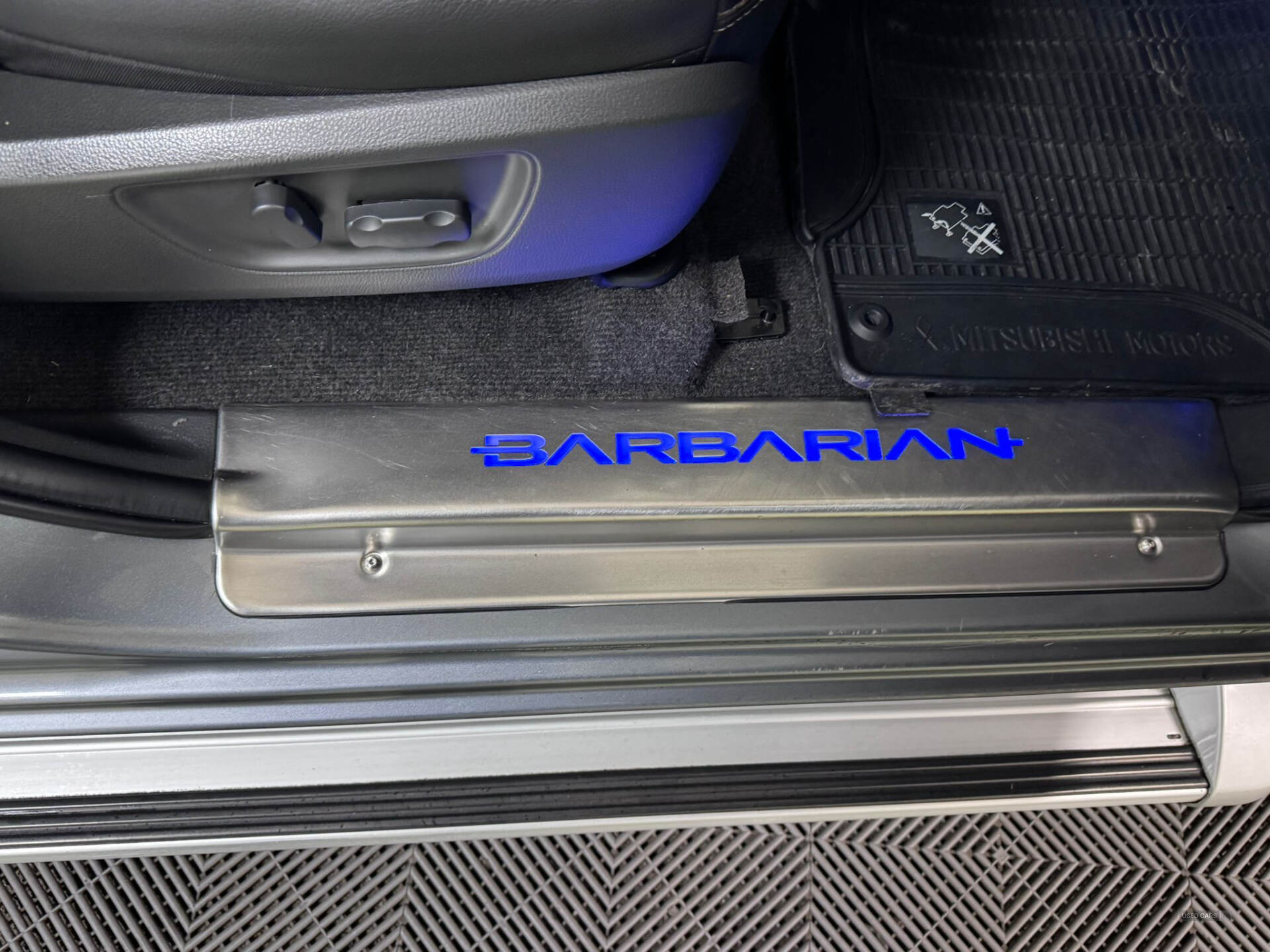 Mar 2018 Mitsubishi L200 Double Cab DI-D 178 Barbarian 4WD Auto