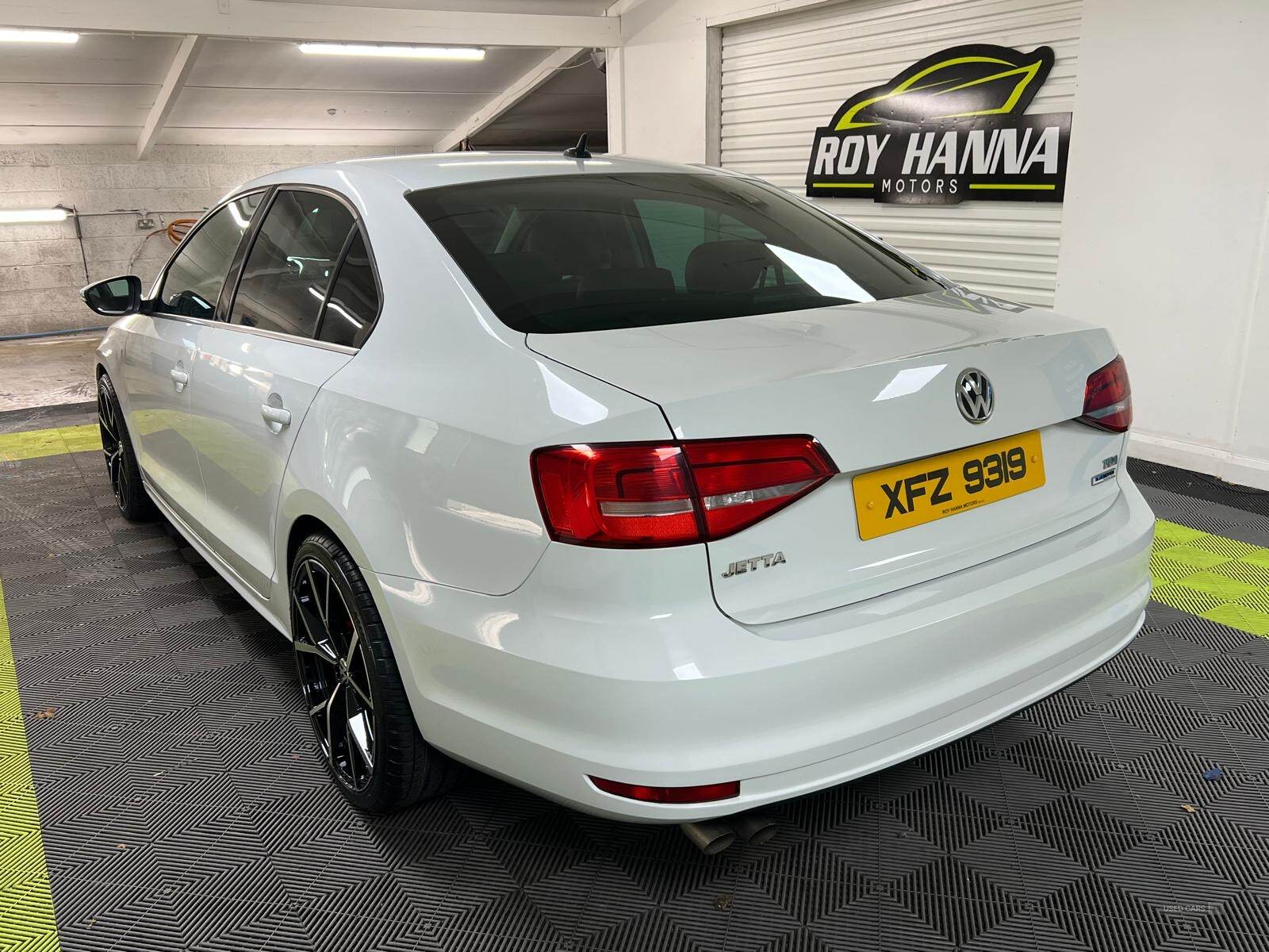 Aug 2015 Volkswagen Jetta 2.0 TDI 150 GT 4dr