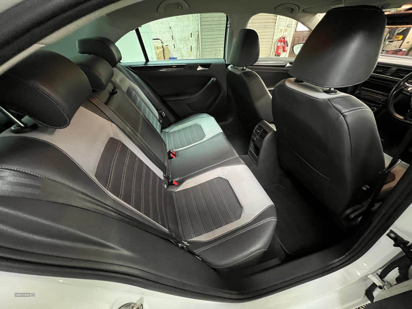 Aug 2015 Volkswagen Jetta 2.0 TDI 150 GT 4dr