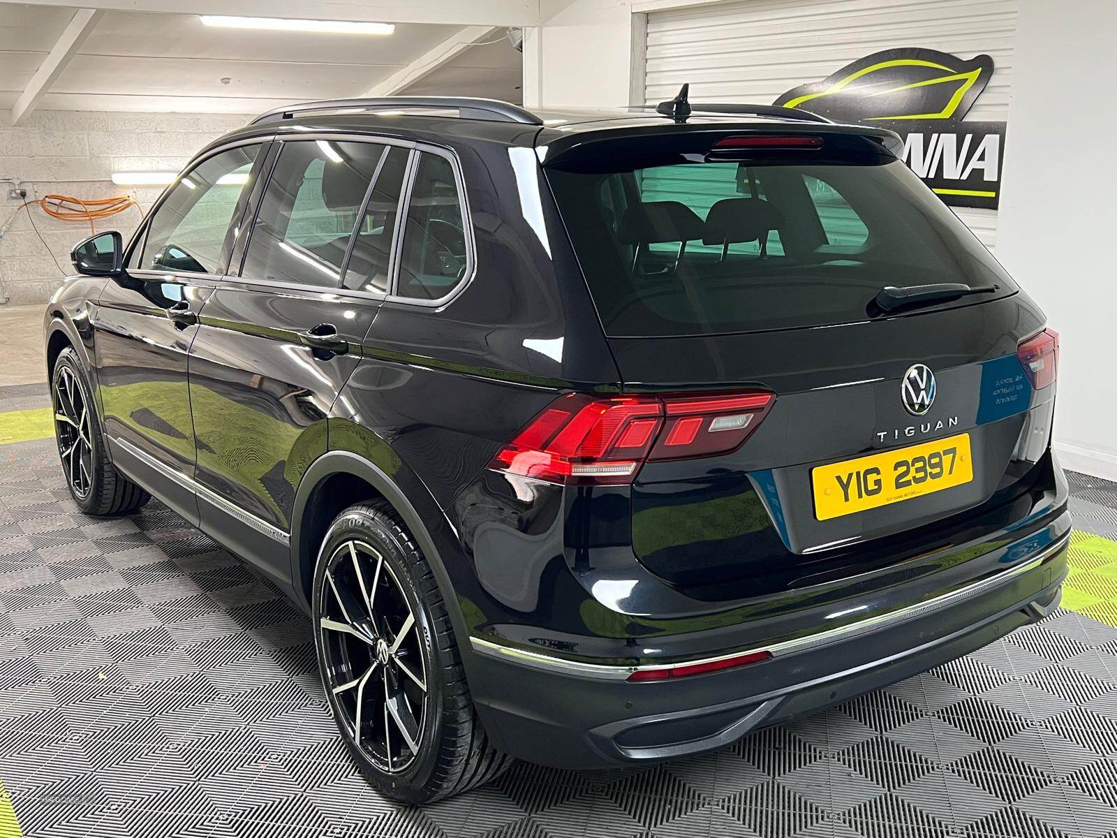 Jun 2021 Volkswagen Tiguan 2.0 TDI Life 5dr DSG