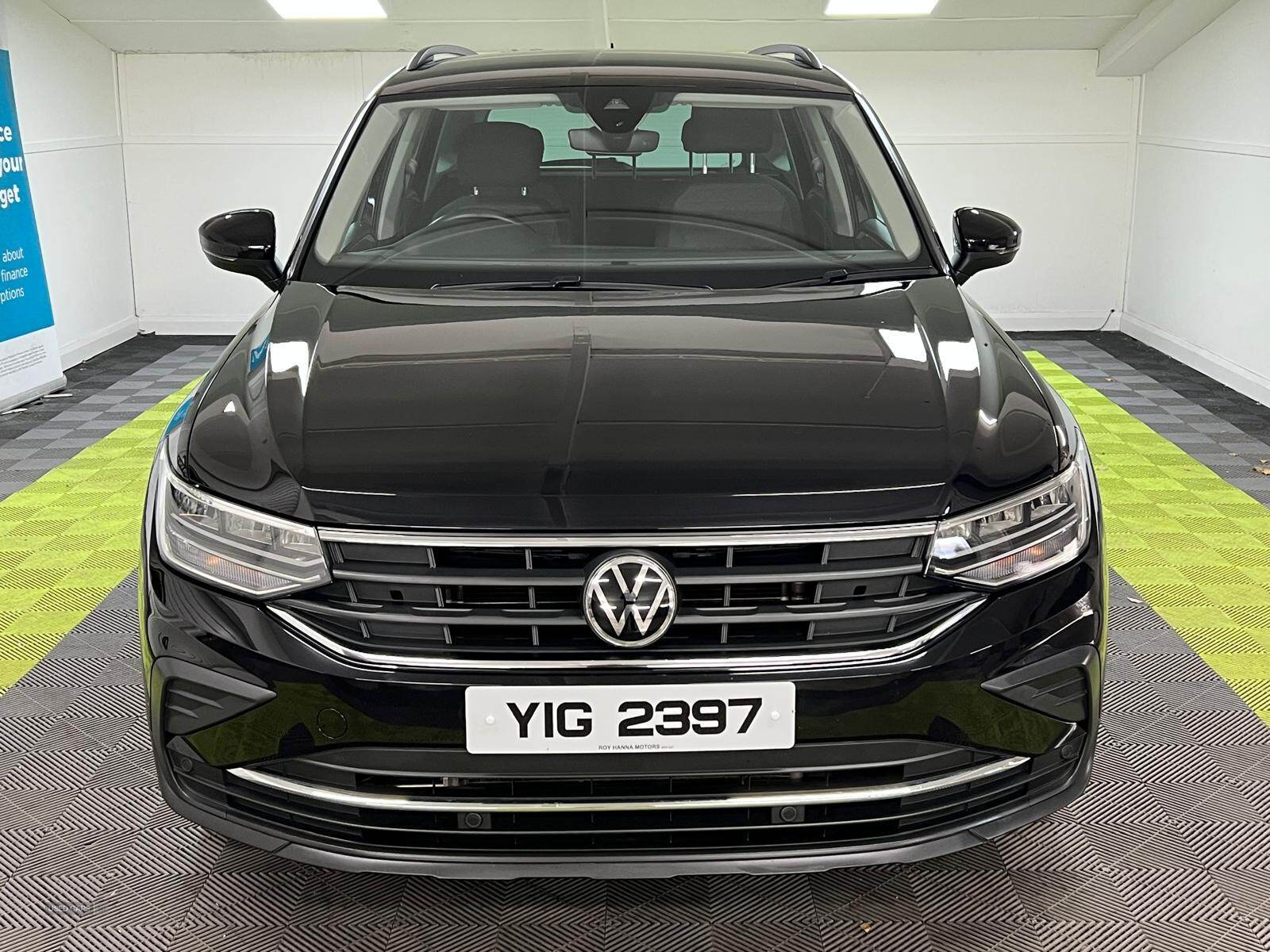Jun 2021 Volkswagen Tiguan 2.0 TDI Life 5dr DSG