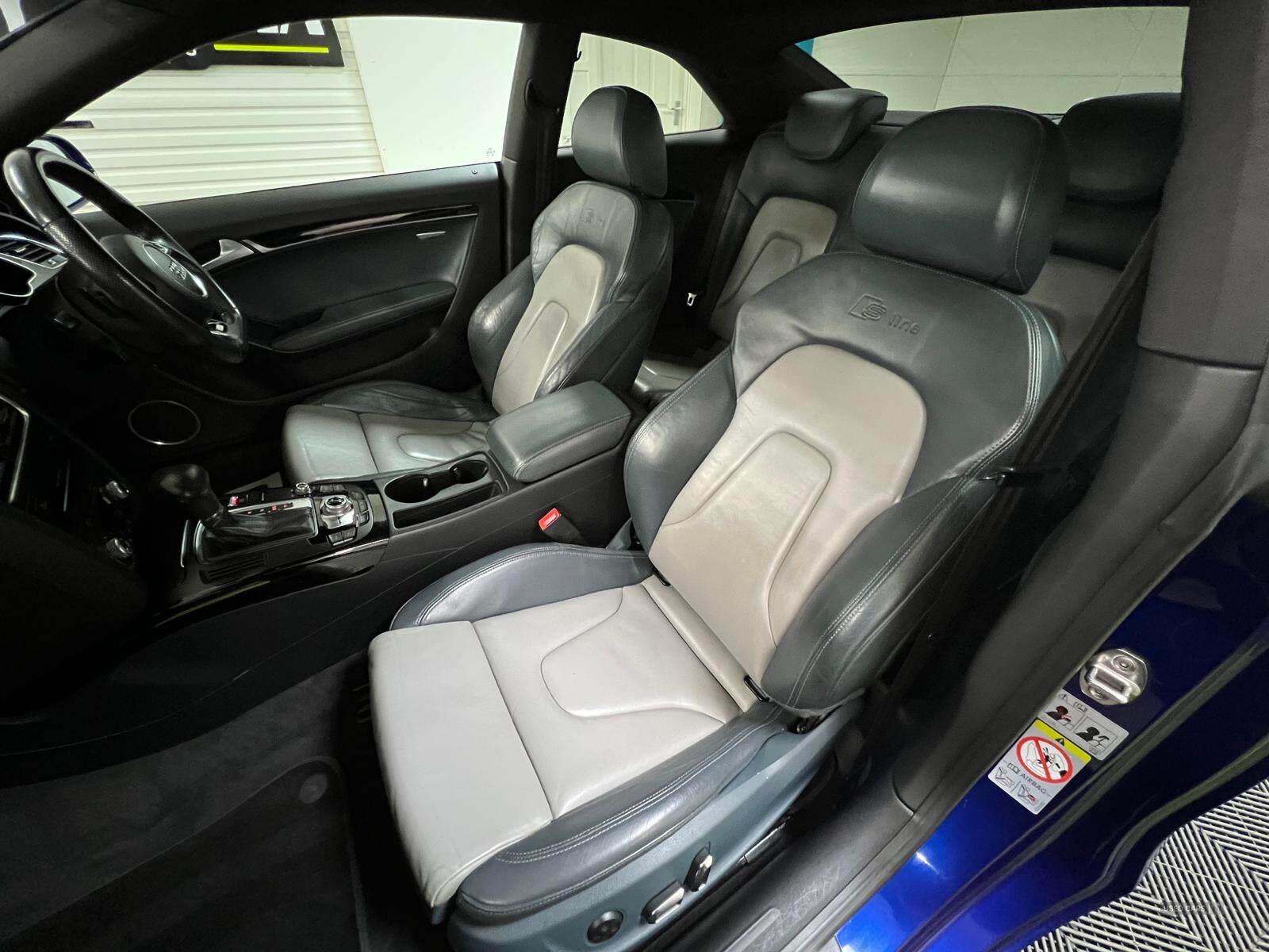 Dec 2012 Audi A5 3.0 TDI 245 Quattro Black Edition 2dr S Tronic
