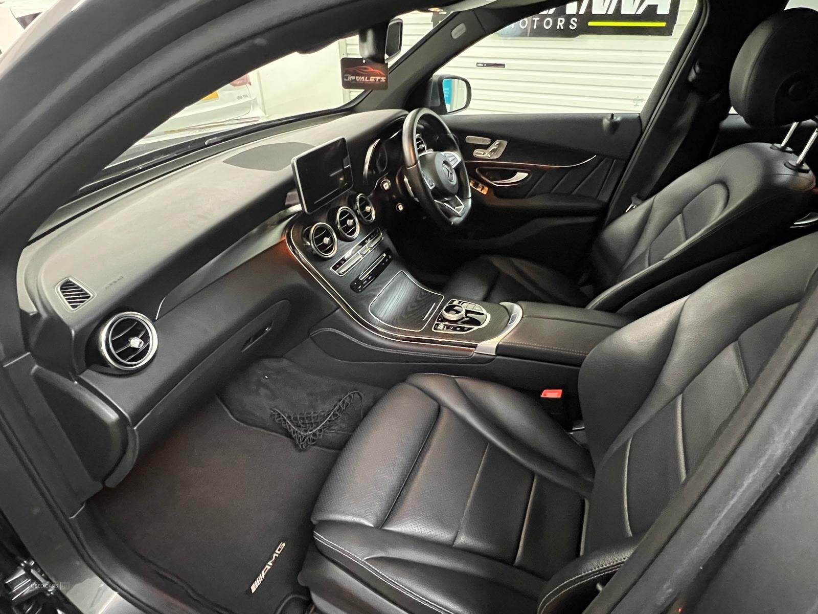 Mar 2018 Mercedes GLC-Class GLC 220d 4Matic AMG Line Premium 5dr 9G-Tronic