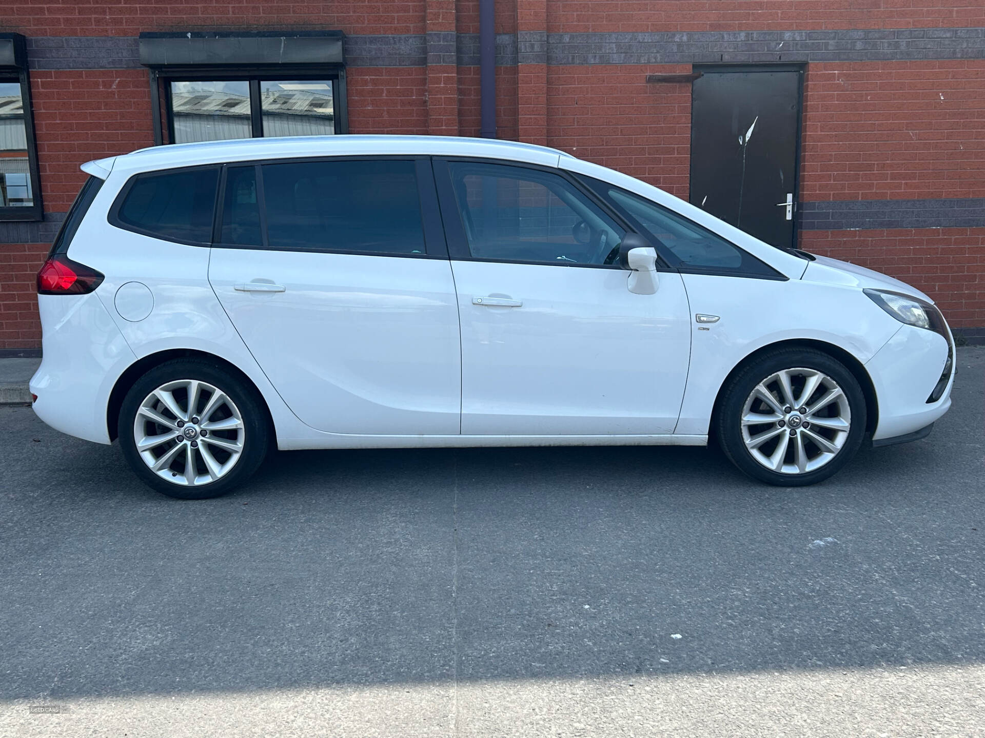 Mar 2015 Vauxhall Zafira Tourer 1.4T SRi 5dr