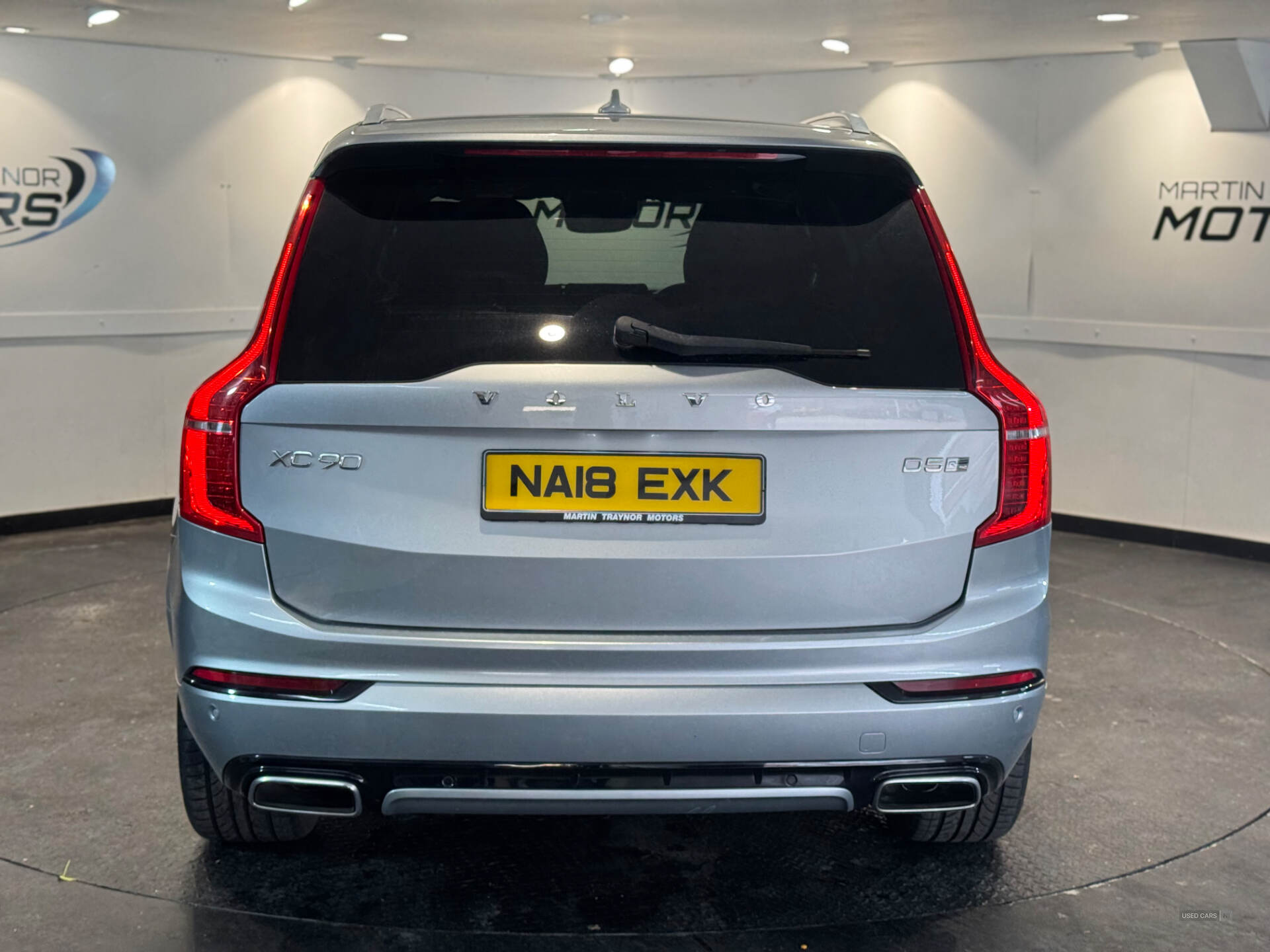 Apr 2018 Volvo XC90 2.0 D5 PowerPulse R DESIGN 5dr AWD Geartronic