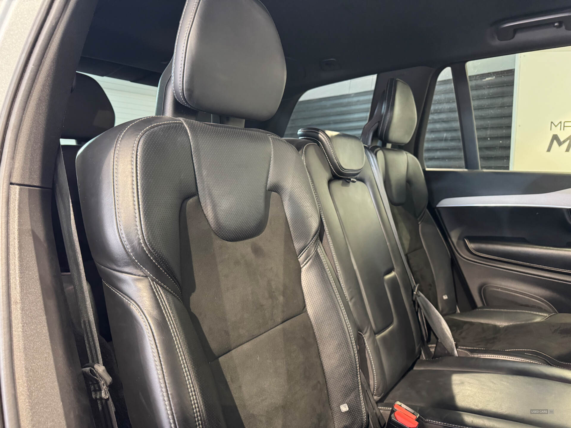 Apr 2018 Volvo XC90 2.0 D5 PowerPulse R DESIGN 5dr AWD Geartronic
