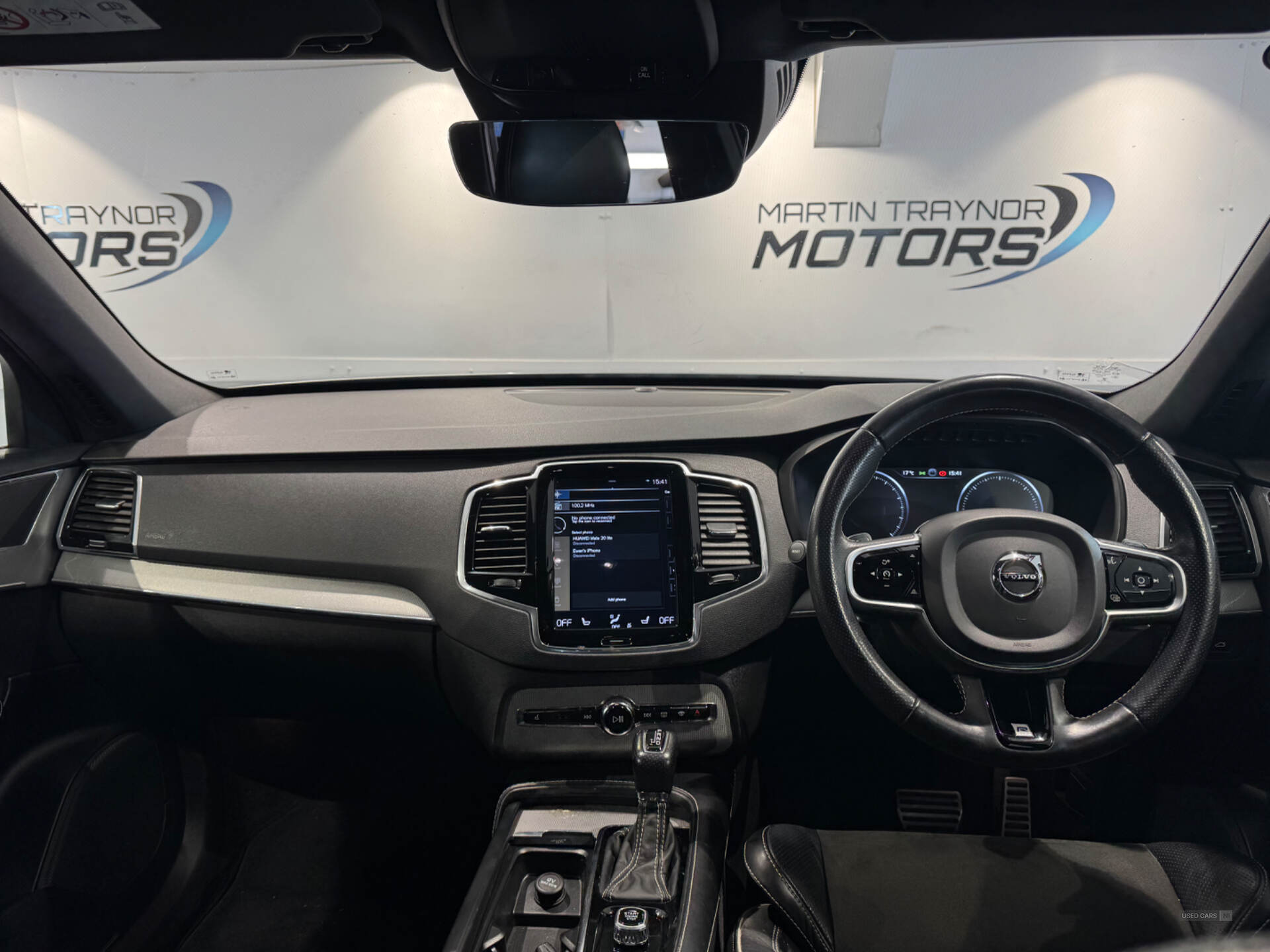 Apr 2018 Volvo XC90 2.0 D5 PowerPulse R DESIGN 5dr AWD Geartronic