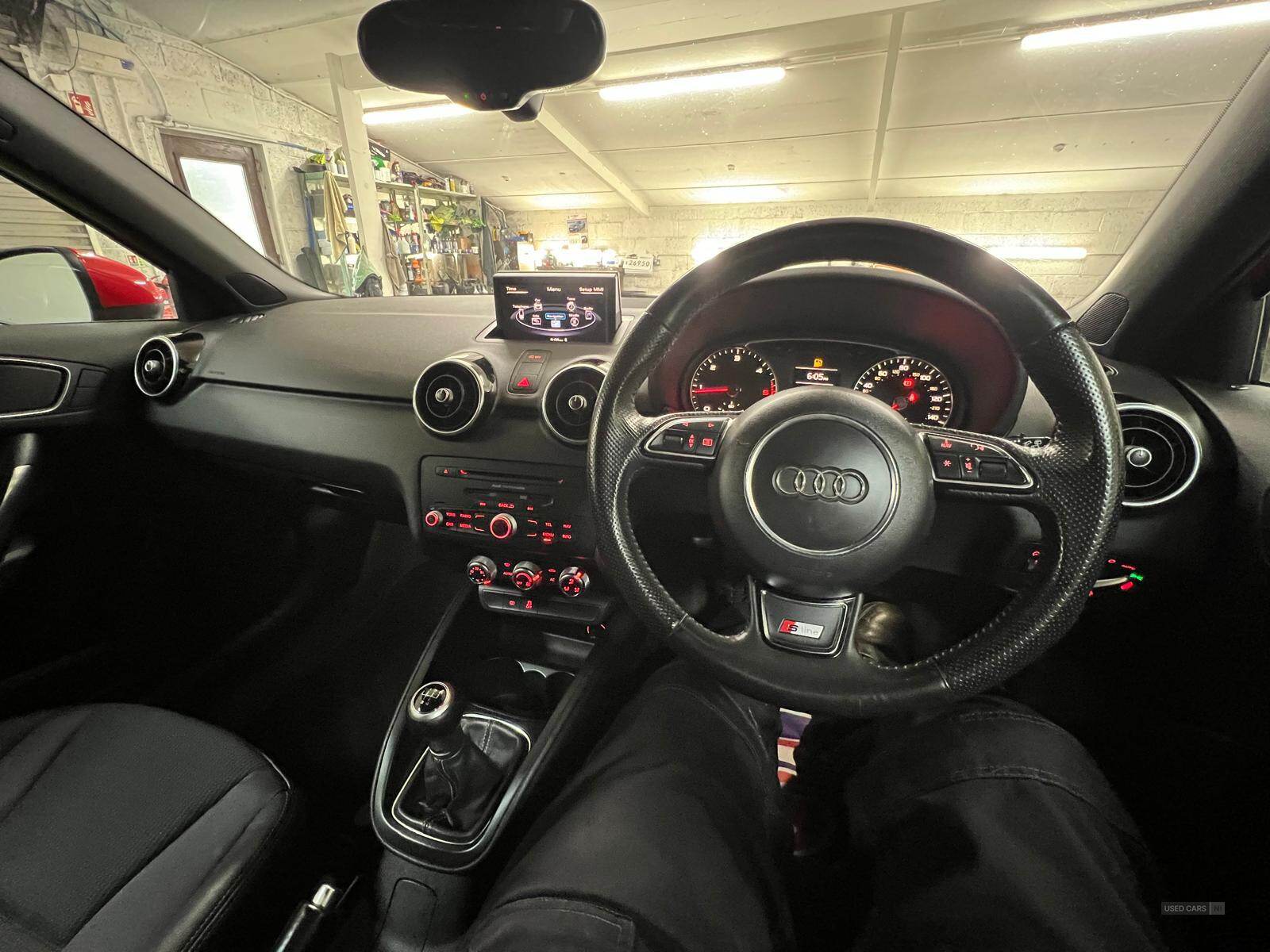 Feb 2011 Audi A1 1.6 TDI S Line 3dr