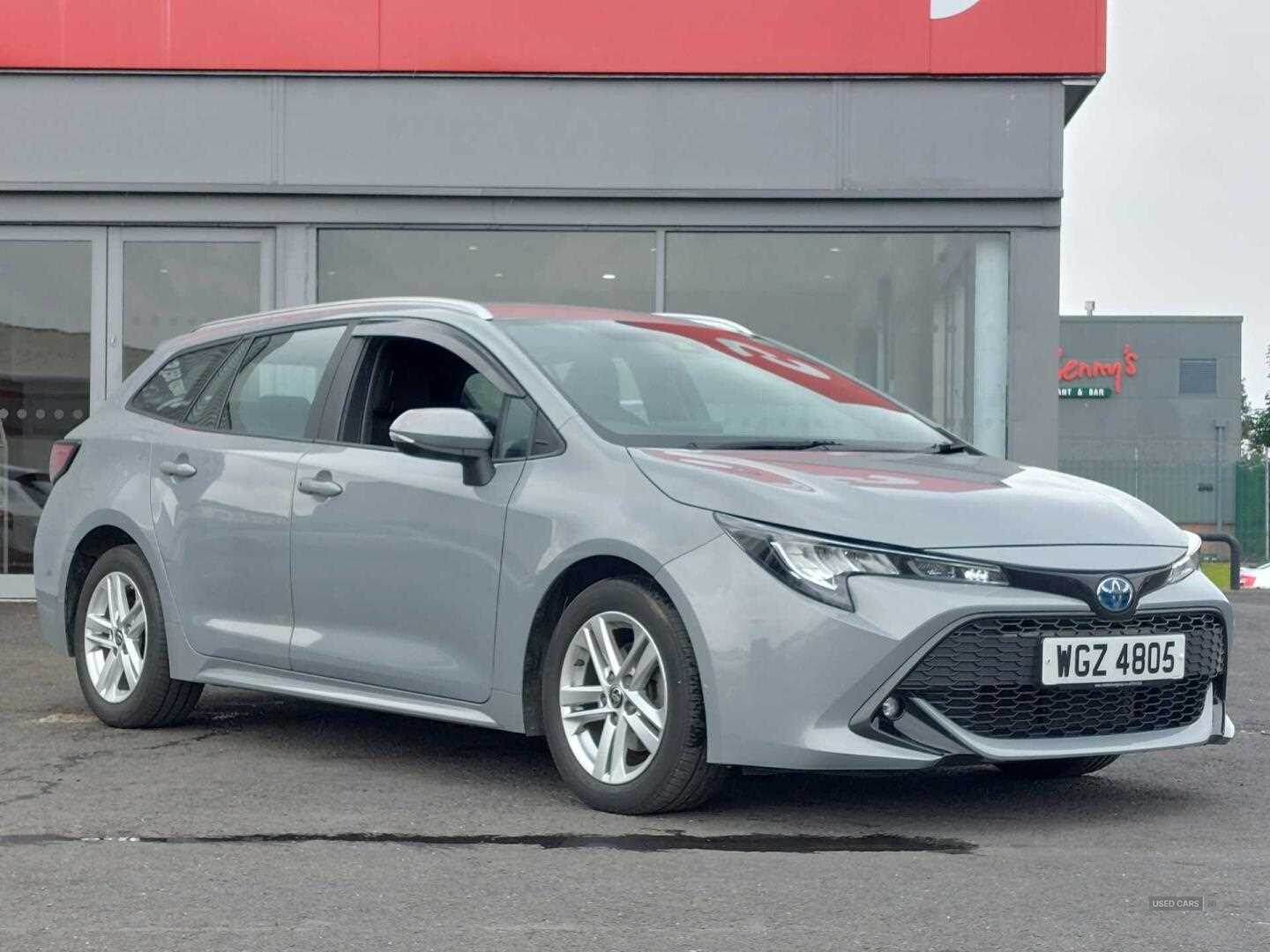 Apr 2022 Toyota Corolla 1.8 VVT-i Hybrid Icon 5dr CVT