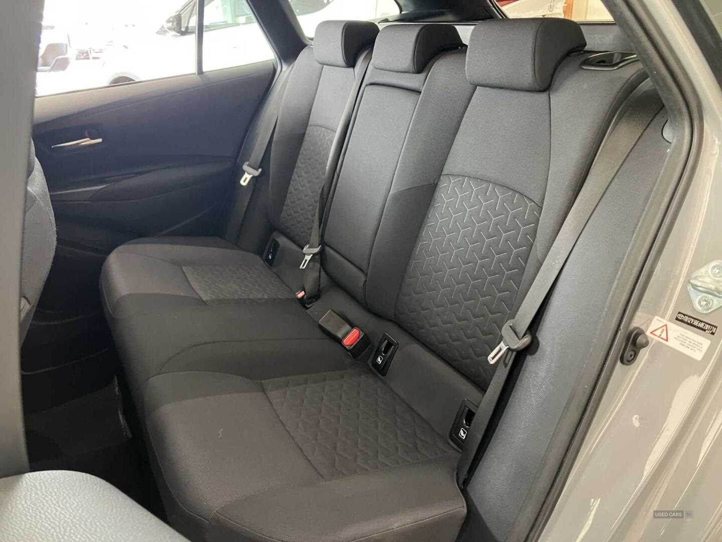 Apr 2022 Toyota Corolla 1.8 VVT-i Hybrid Icon 5dr CVT