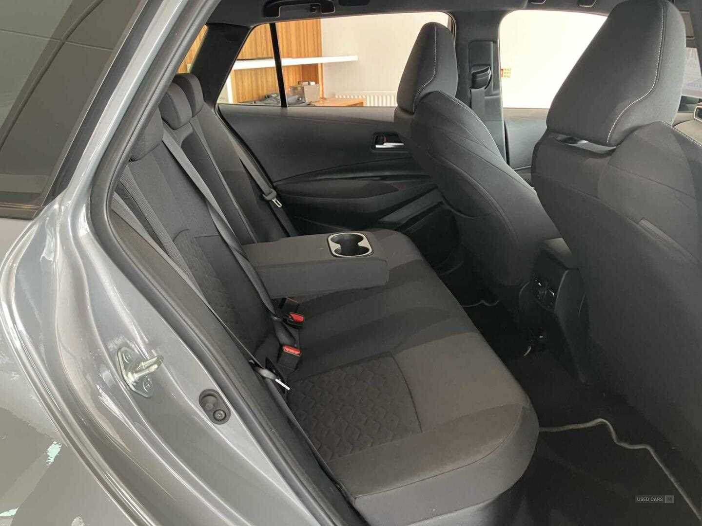 Apr 2022 Toyota Corolla 1.8 VVT-i Hybrid Icon 5dr CVT