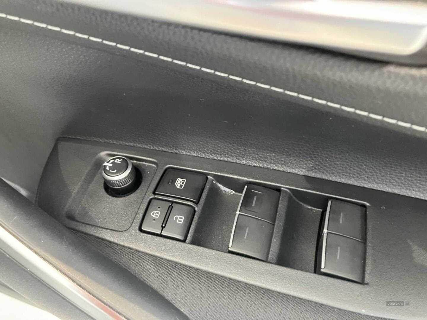 Apr 2022 Toyota Corolla 1.8 VVT-i Hybrid Icon 5dr CVT