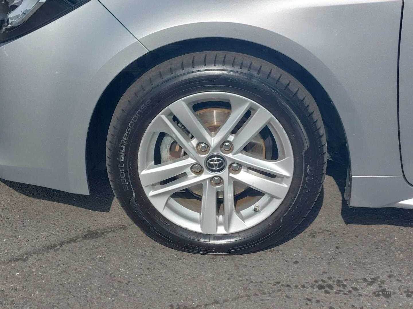 Jan 2023 Toyota Corolla 1.8 VVT-i Hybrid Icon 5dr CVT